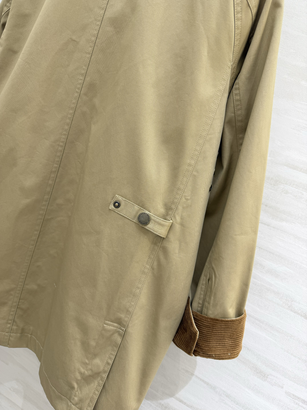 #Ralph Laur♡²⁶ss卡其色灯芯绒领夹克 美式老钱风 经典猎装版型 灯芯绒撞色领 复古感拉满 