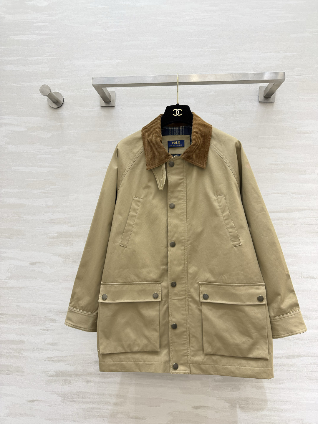 #Ralph Laur♡²⁶ss卡其色灯芯绒领夹克 美式老钱风 经典猎装版型 灯芯绒撞色领 复古感拉满 