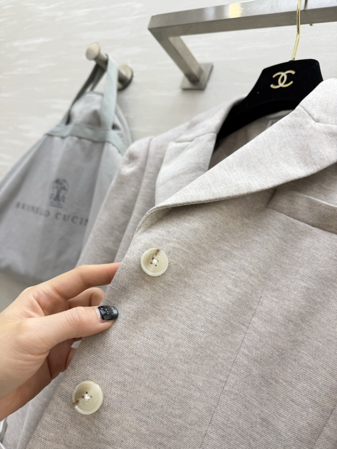 #Brunello Cucinell♡²⁶燕麦色收腰西装 「低调奢华」 软糯亲肤的羊绒混纺面料 自带高级