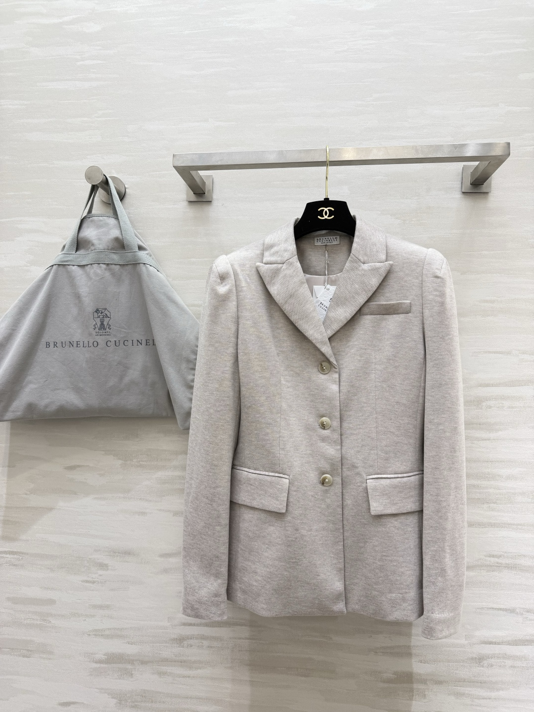 #Brunello Cucinell♡²⁶燕麦色收腰西装 「低调奢华」 软糯亲肤的羊绒混纺面料 自带高级