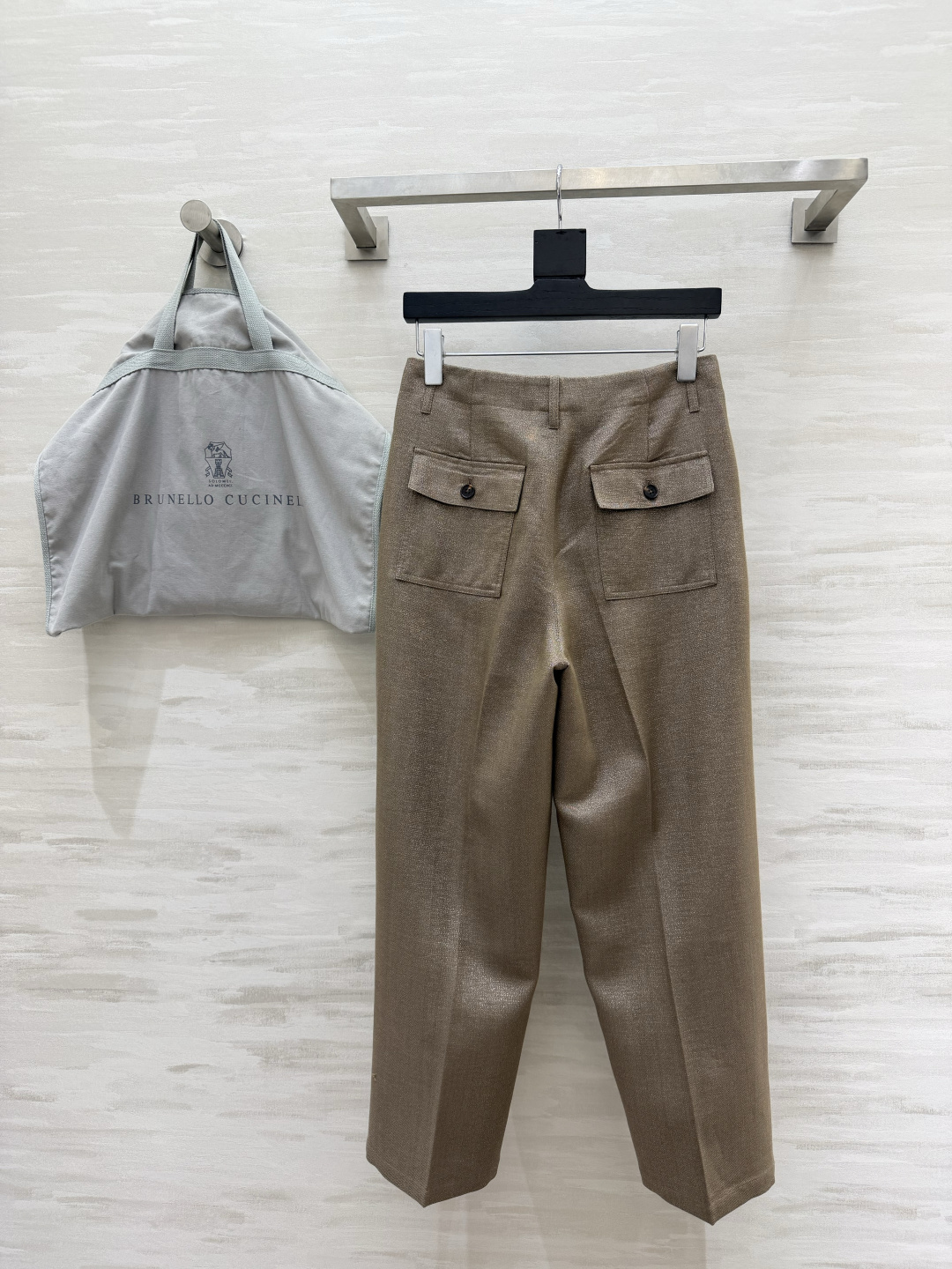 #Brunello Cucinell♡²⁶金棕亚麻阔腿裤 BC老粉一眼沦陷的神仙裤型！自带细闪的亚麻混纺