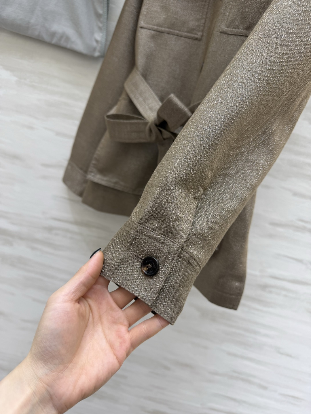 #Brunello Cucinell♡²⁶SS收腰工装夹克 把“低调奢华”焊在身上的一件！自带金棕细闪的