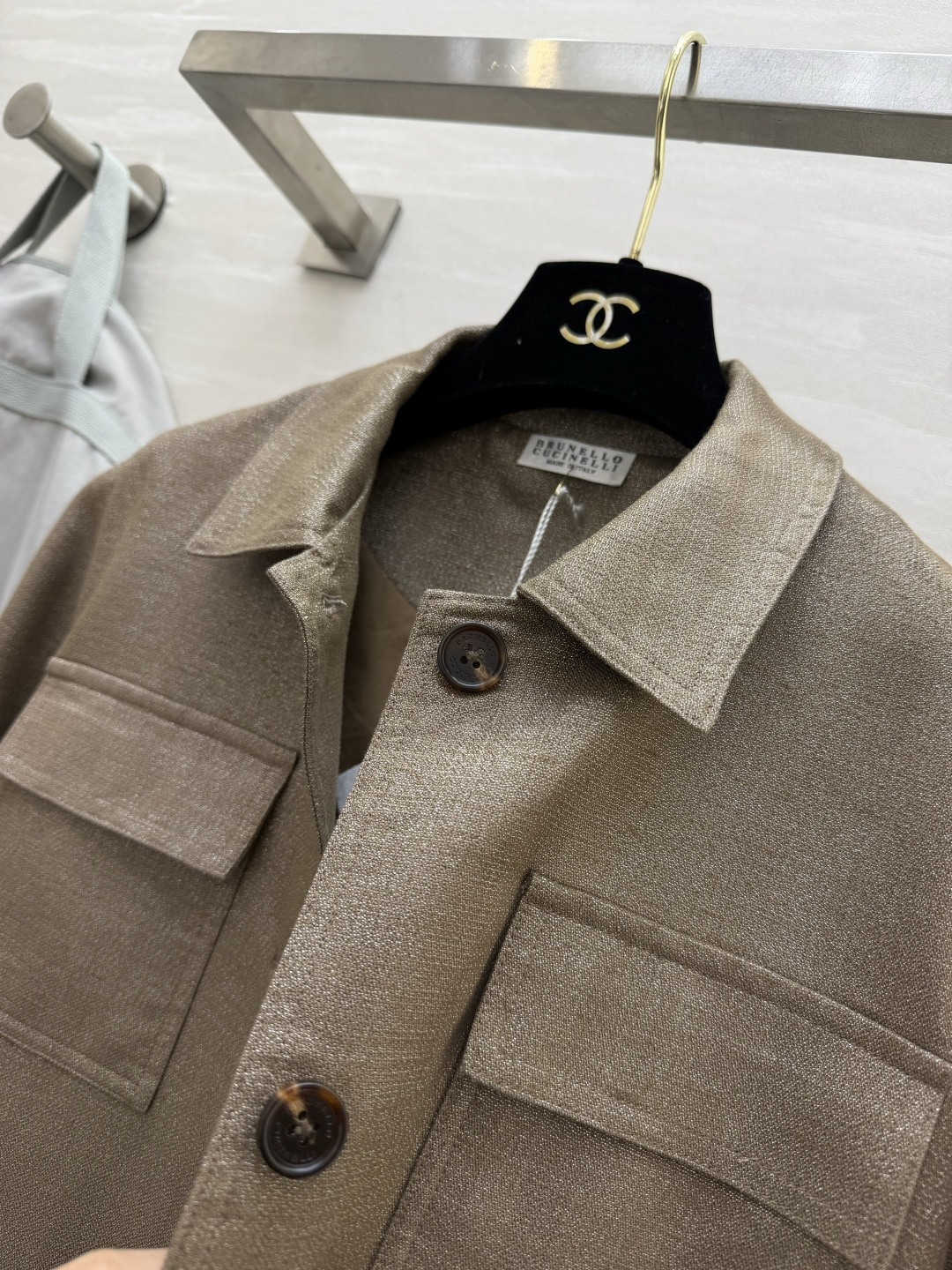 #Brunello Cucinell♡²⁶SS收腰工装夹克 把“低调奢华”焊在身上的一件！自带金棕细闪的