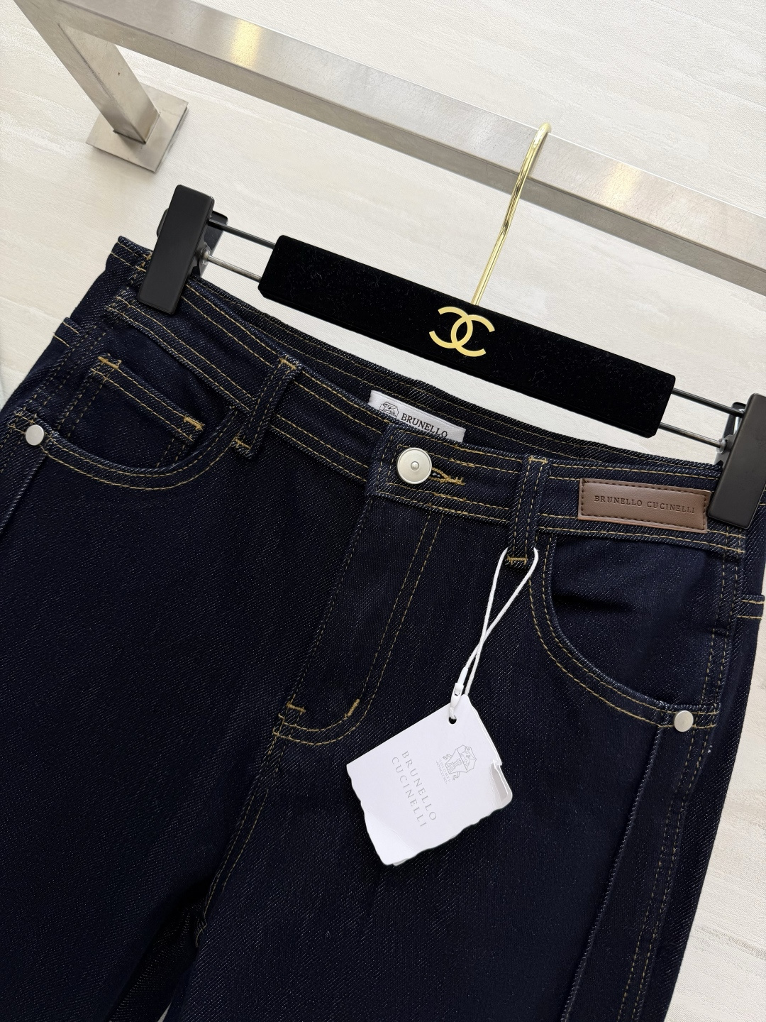 ✨Brunello Cucinell²⁶中线微喇牛仔裤✨老钱风松弛感 米白/深蓝两色入！高克重牛仔挺括有