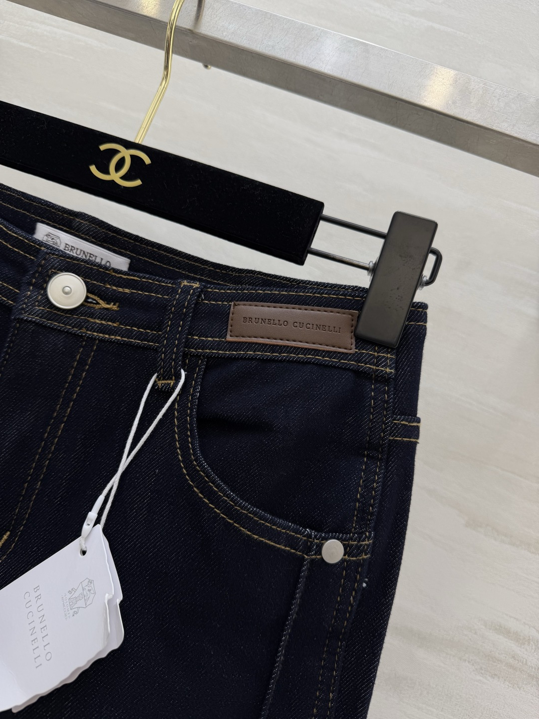 ✨Brunello Cucinell²⁶中线微喇牛仔裤✨老钱风松弛感 米白/深蓝两色入！高克重牛仔挺括有