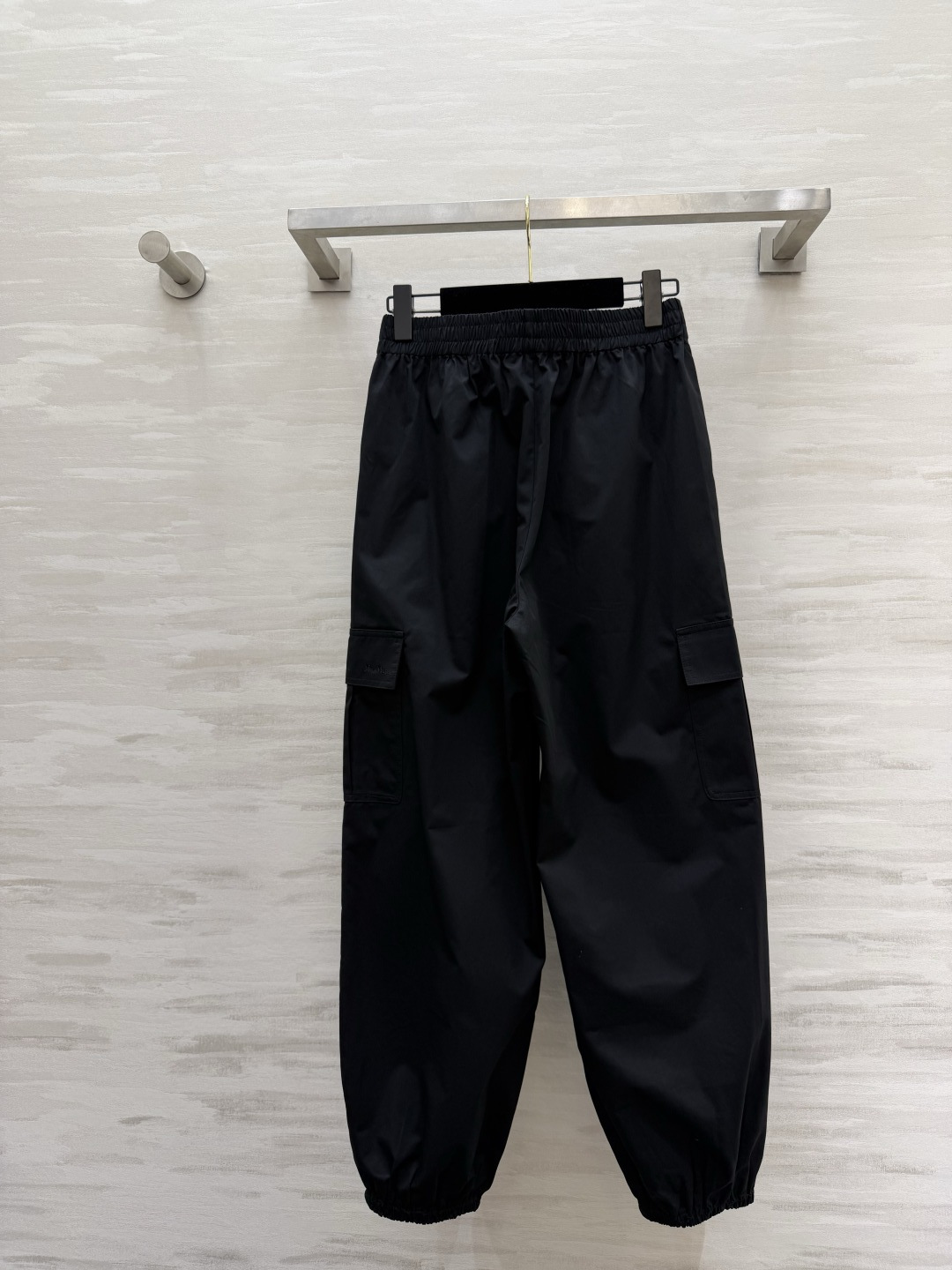 ✨ MaxMara²⁶驼色工装束脚裤｜把老钱风松弛感焊在身上 经典驼色永不过时 自带高级滤镜 挺括透气的