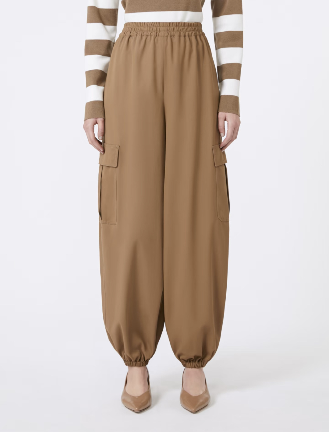 ✨ MaxMara²⁶驼色工装束脚裤｜把老钱风松弛感焊在身上 经典驼色永不过时 自带高级滤镜 挺括透气的