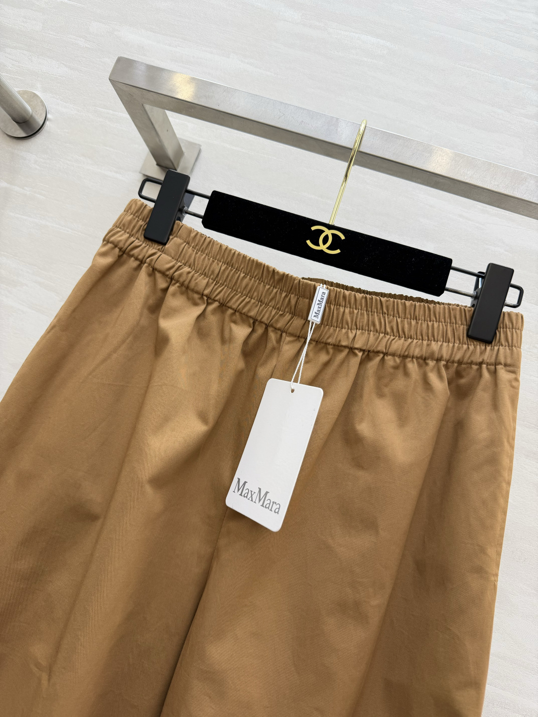 ✨ MaxMara²⁶驼色工装束脚裤｜把老钱风松弛感焊在身上 经典驼色永不过时 自带高级滤镜 挺括透气的