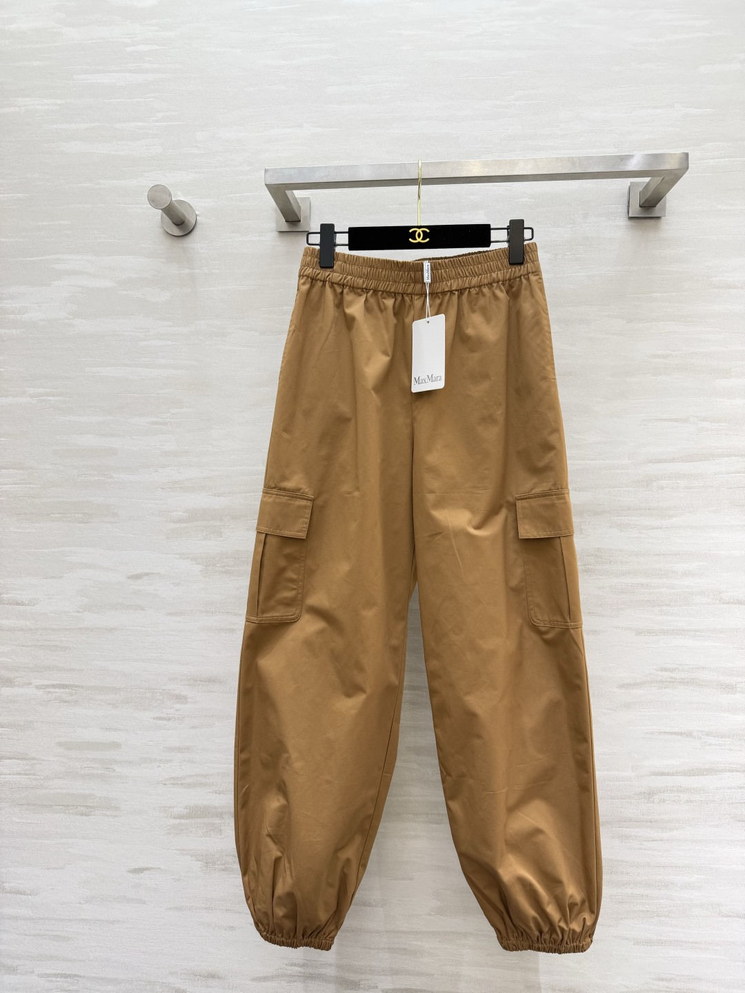 ✨ MaxMara²⁶驼色工装束脚裤｜把老钱风松弛感焊在身上 经典驼色永不过时 自带高级滤镜 挺括透气的