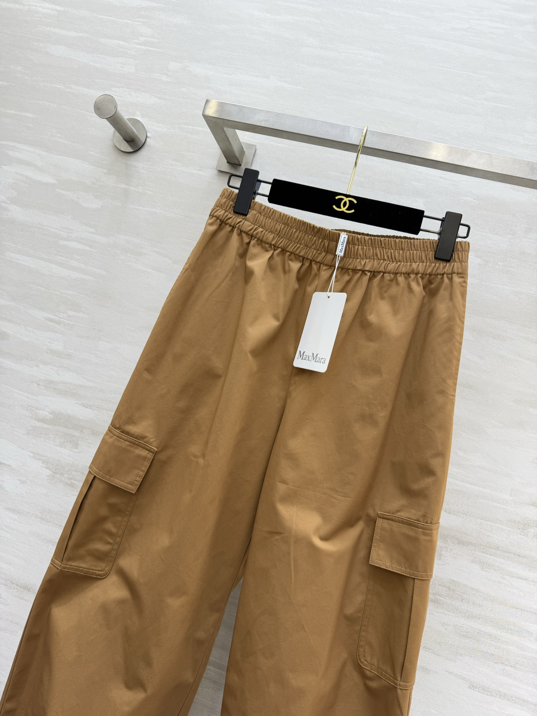 ✨ MaxMara²⁶驼色工装束脚裤｜把老钱风松弛感焊在身上 经典驼色永不过时 自带高级滤镜 挺括透气的