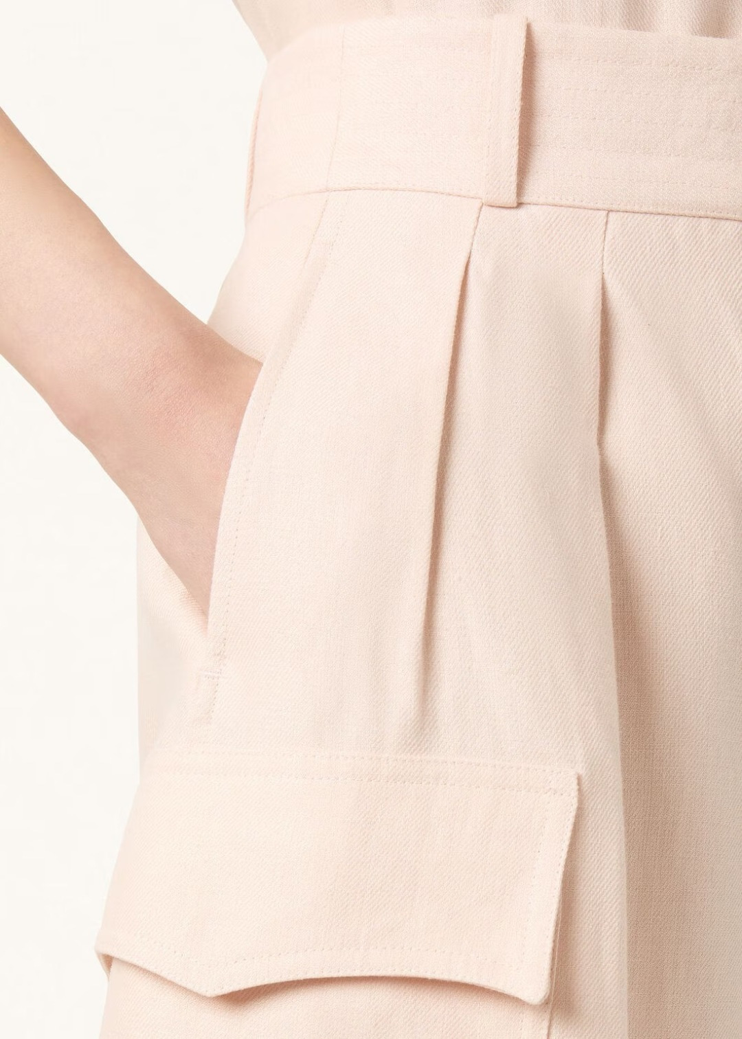 #Loro Pian♡²⁶淡粉工装短裤✨温柔粉调 贵气拉满A字阔腿 藏肉显瘦高腰设计 秒变大长腿通勤约会