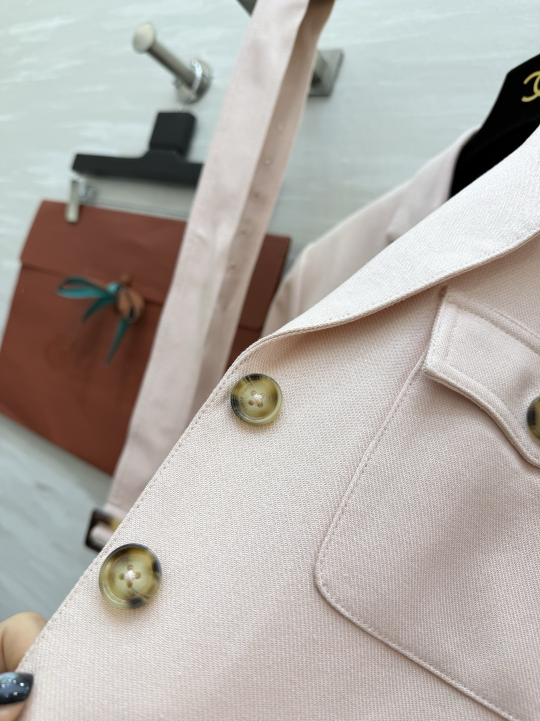 #Loro Pian♡²⁶淡粉收腰西装✨温柔粉调 贵气拉满收腰设计 秒变沙漏腰通勤约会 一键拿捏质感在线