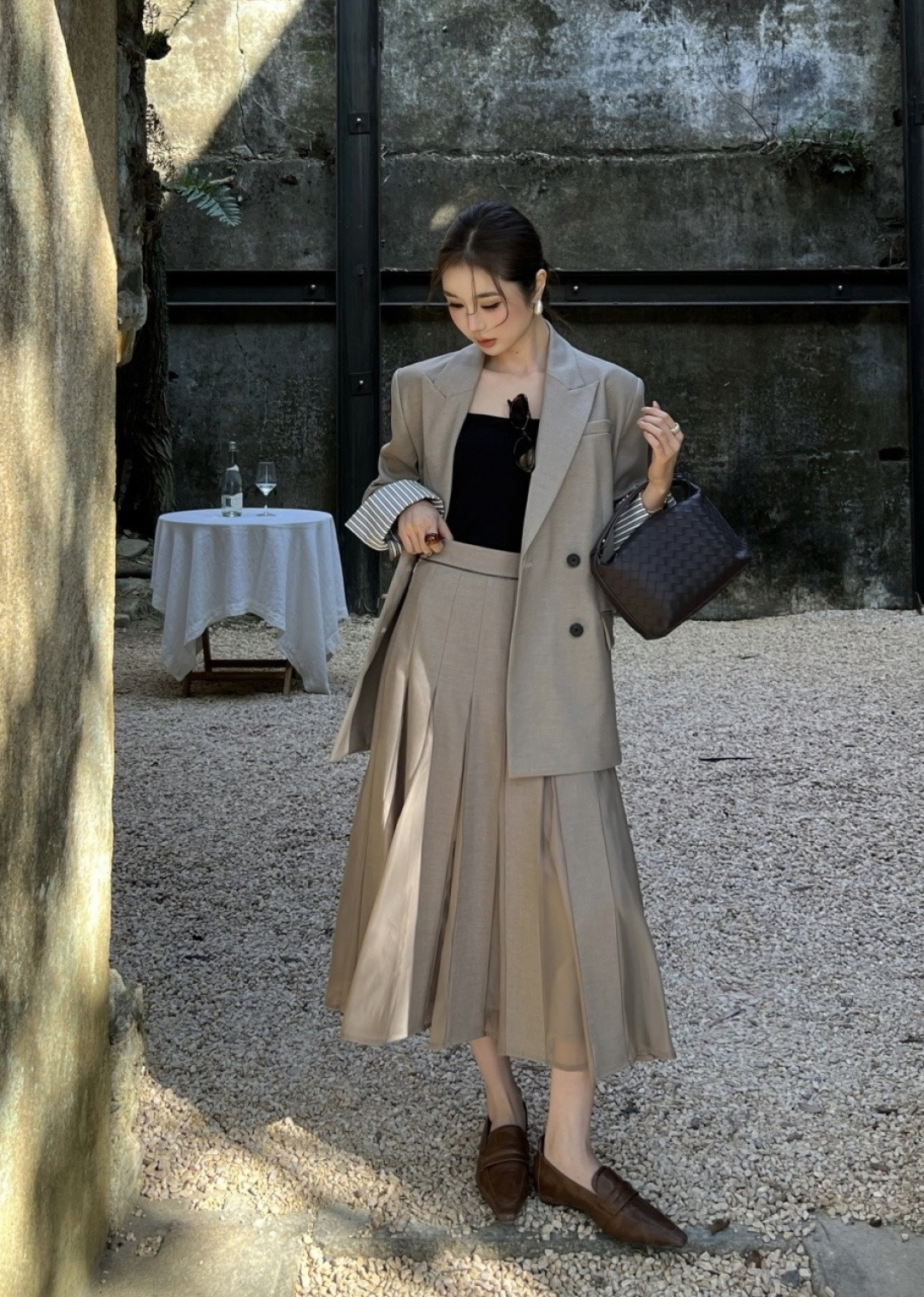 NO:804072,,,19860909,,,Women's clothing