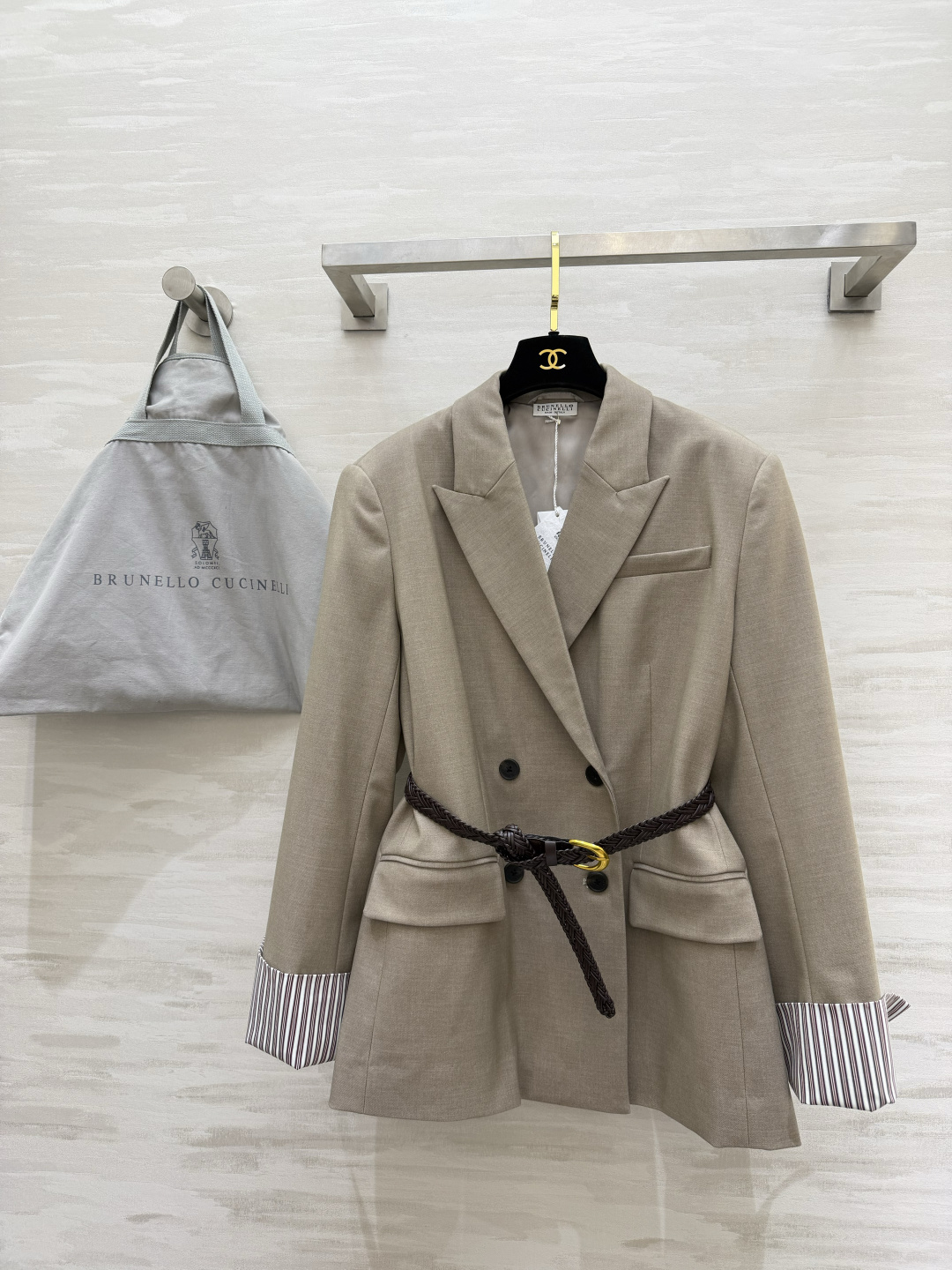 #Brunello Cucinell♡²⁶双排扣收腰西装｜顶流的松弛感高级✨被BC这件西装美到失语！真正