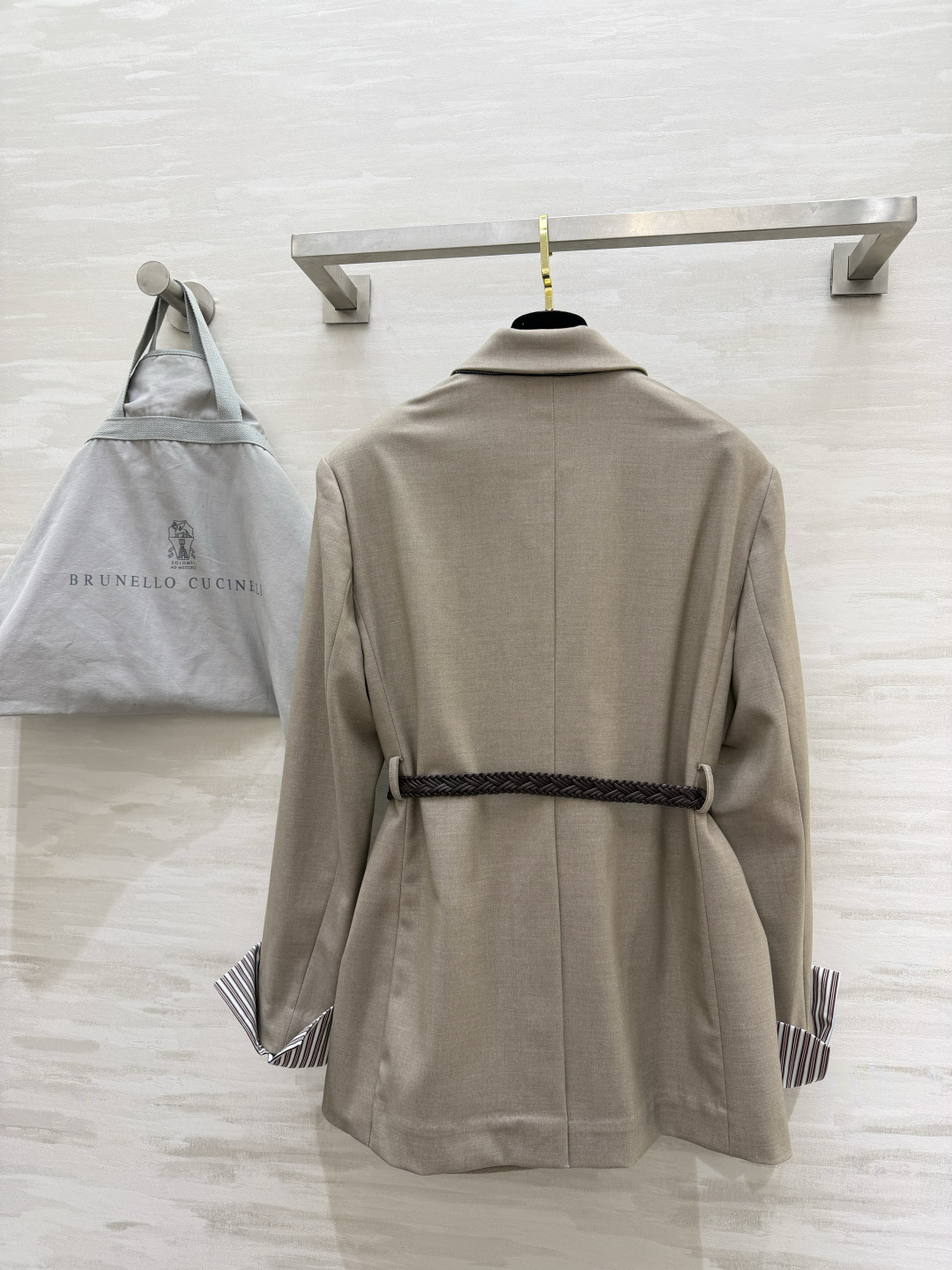 #Brunello Cucinell♡²⁶双排扣收腰西装｜顶流的松弛感高级✨被BC这件西装美到失语！真正