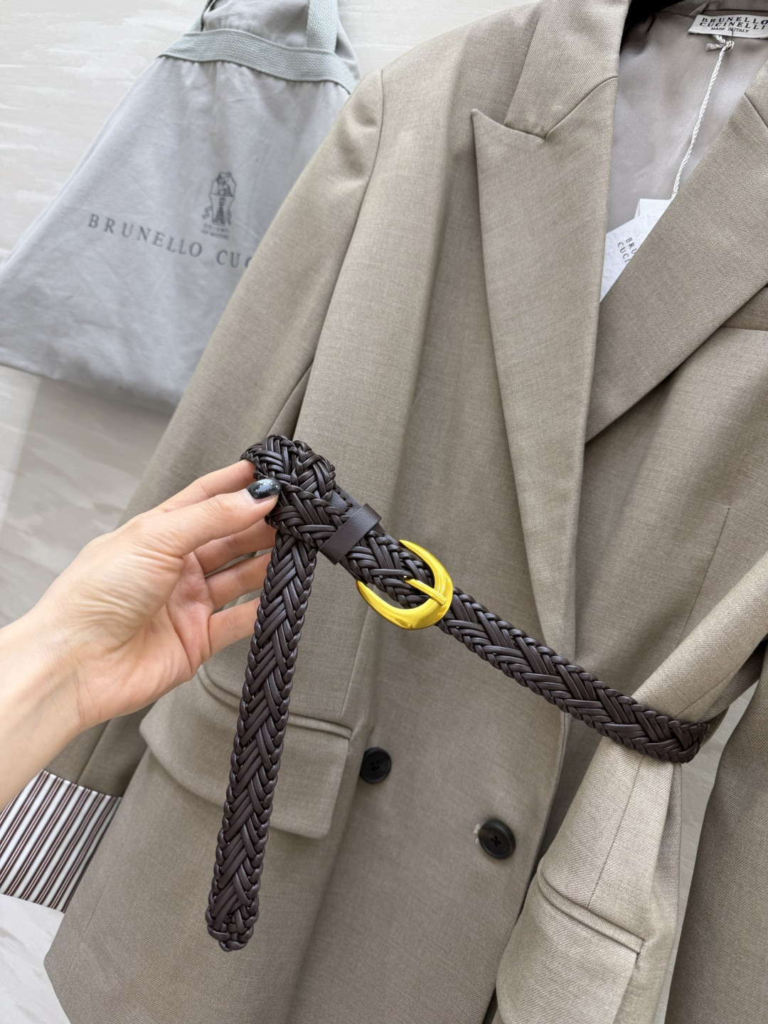 #Brunello Cucinell♡²⁶双排扣收腰西装｜顶流的松弛感高级✨被BC这件西装美到失语！真正