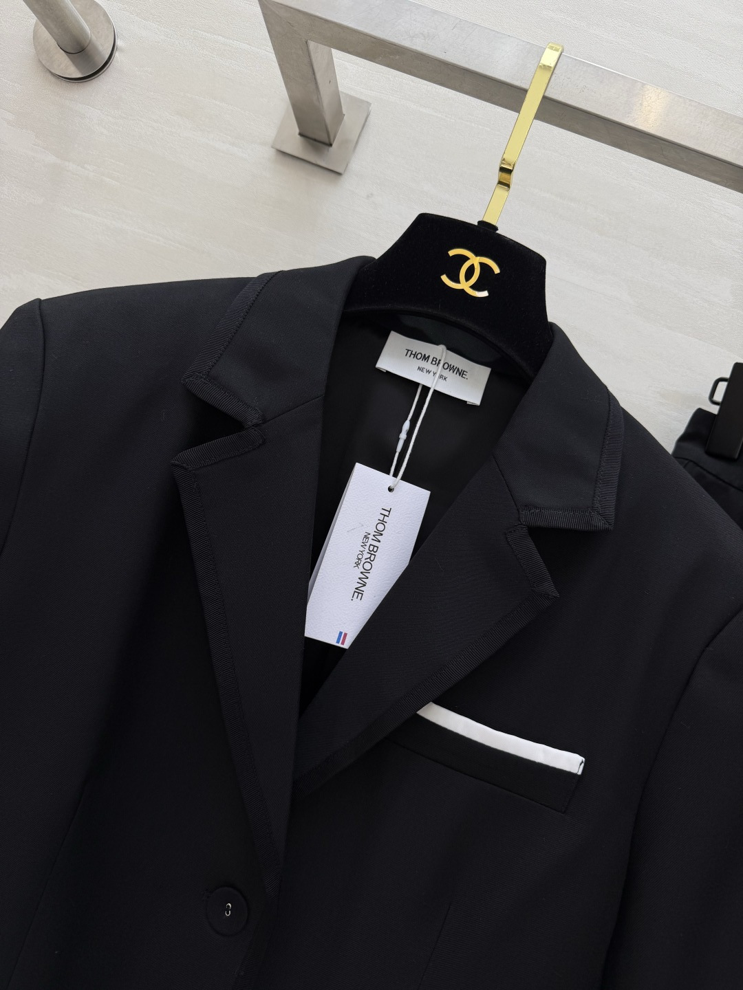 ✨Thom Brown²⁶经典黑西装➕百褶裙✨「学院感」和「高级感」焊在身上的神级套装！经典黑西装➕百褶