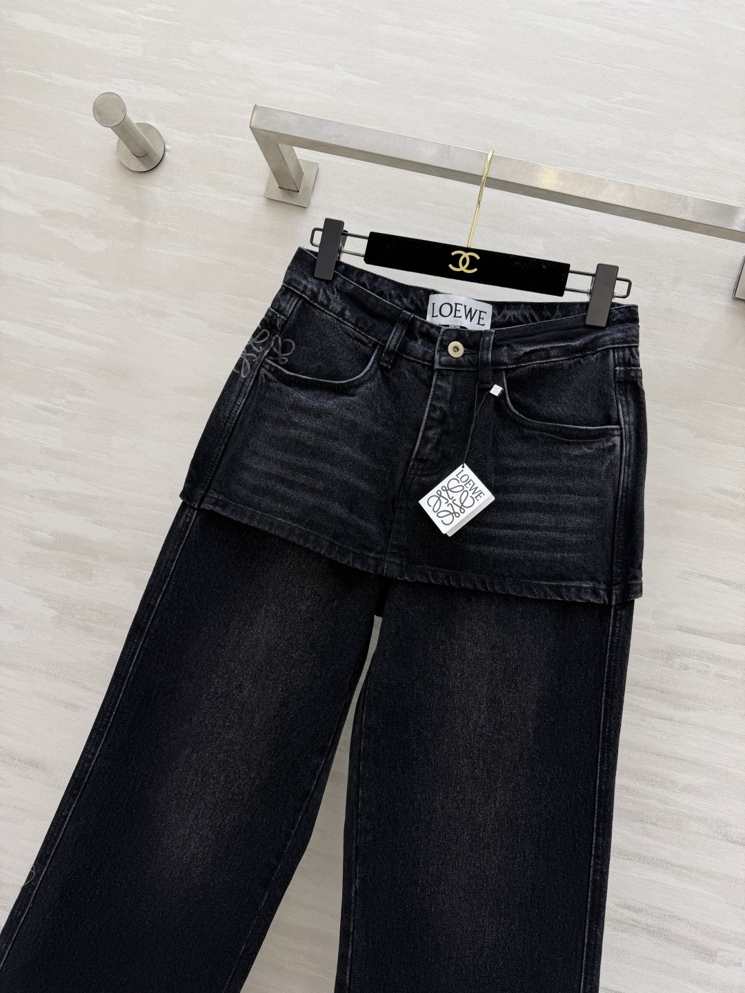 #LOEW♡²⁶假两件叠层阔腿牛仔裤 把先锋设计和实穿感焊死的神裤！假两件裙裤设计，一秒解锁辣妹穿搭！高