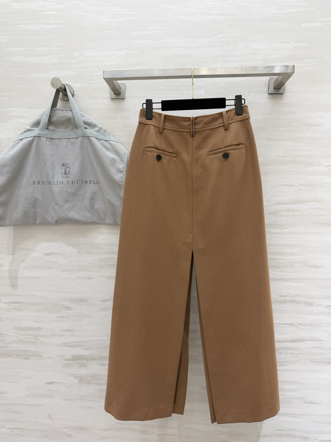 ✨ Brunello Cucinell♡²⁶驼色阔腿西裤裙 和上一件无领西装是天生一对！同色系高级感拉满