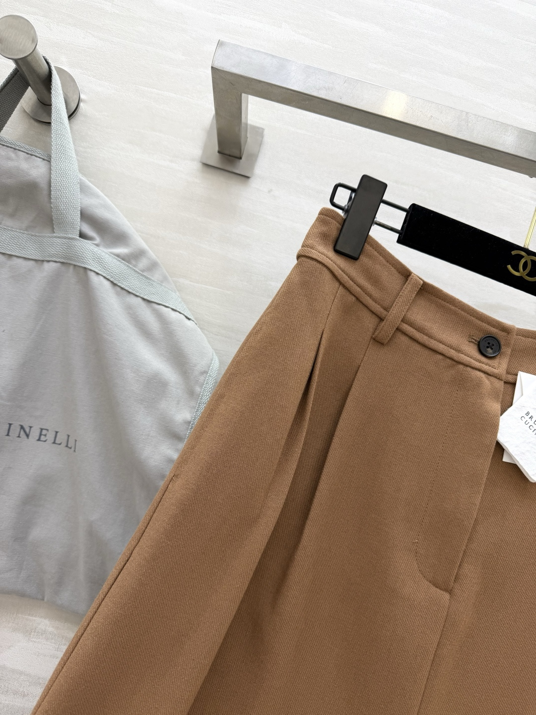 ✨ Brunello Cucinell♡²⁶驼色阔腿西裤裙 和上一件无领西装是天生一对！同色系高级感拉满