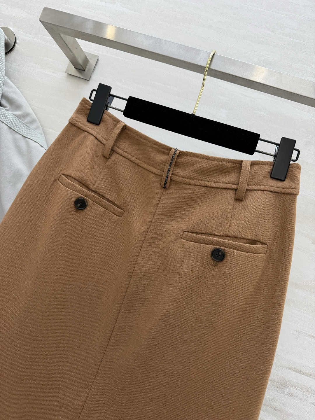 ✨ Brunello Cucinell♡²⁶驼色阔腿西裤裙 和上一件无领西装是天生一对！同色系高级感拉满