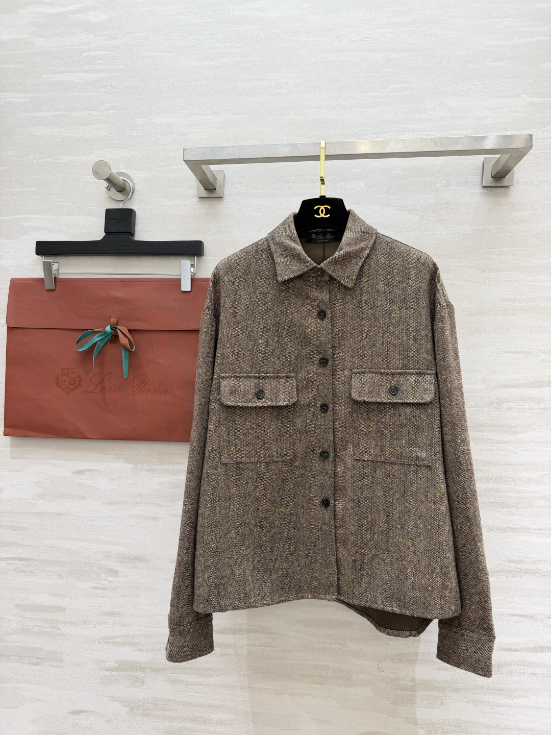 #Loro Pian♡²⁶彩点花呢衬衫式外套✨自带松弛感的老钱风天花板混彩花呢肌理感拉满，低调又显贵宽松