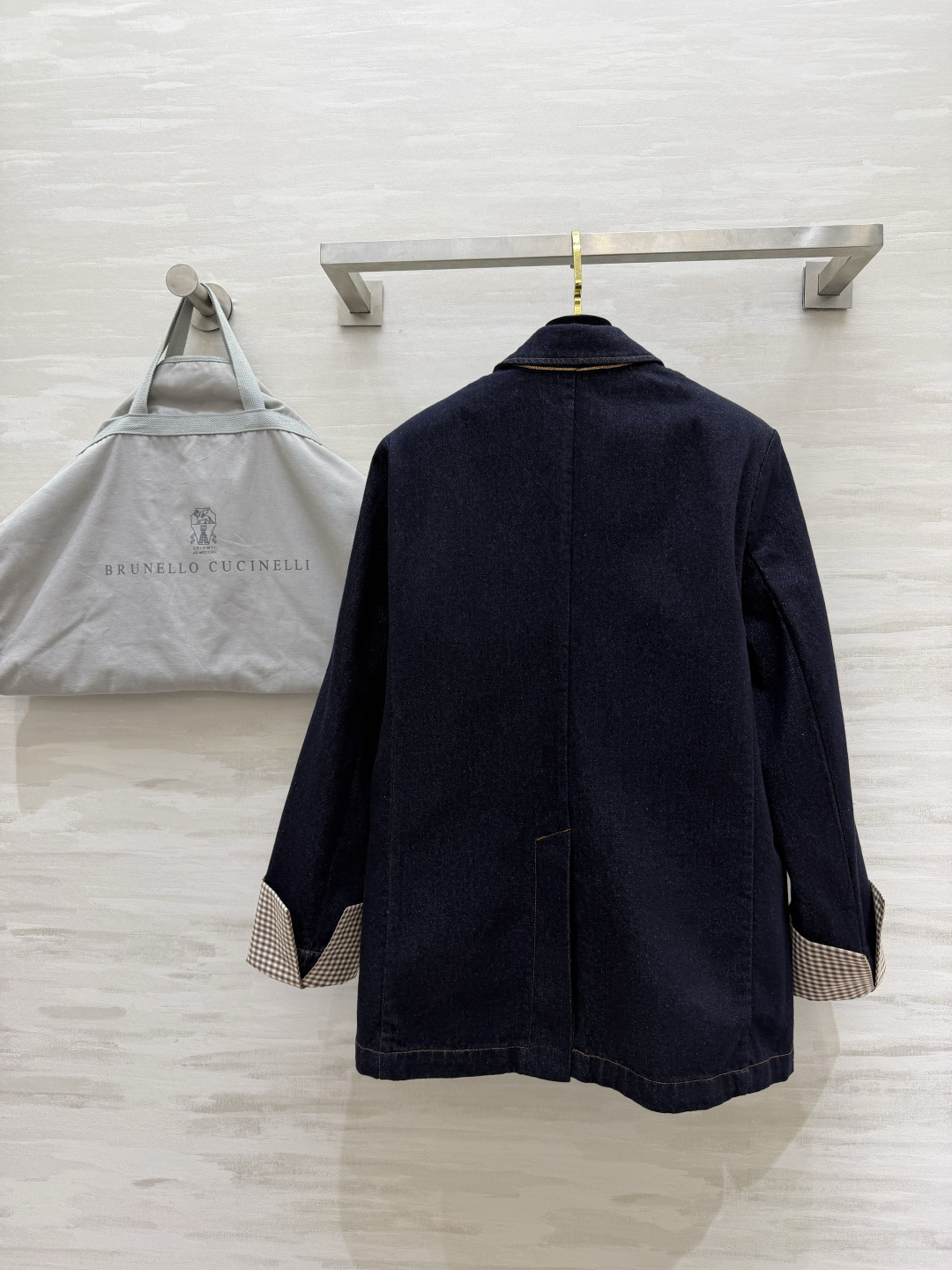 #Brunello Cucinell♡²⁶复古丹宁风西装外套 松弛感天花板 藏青牛仔西装真的太会了！经典