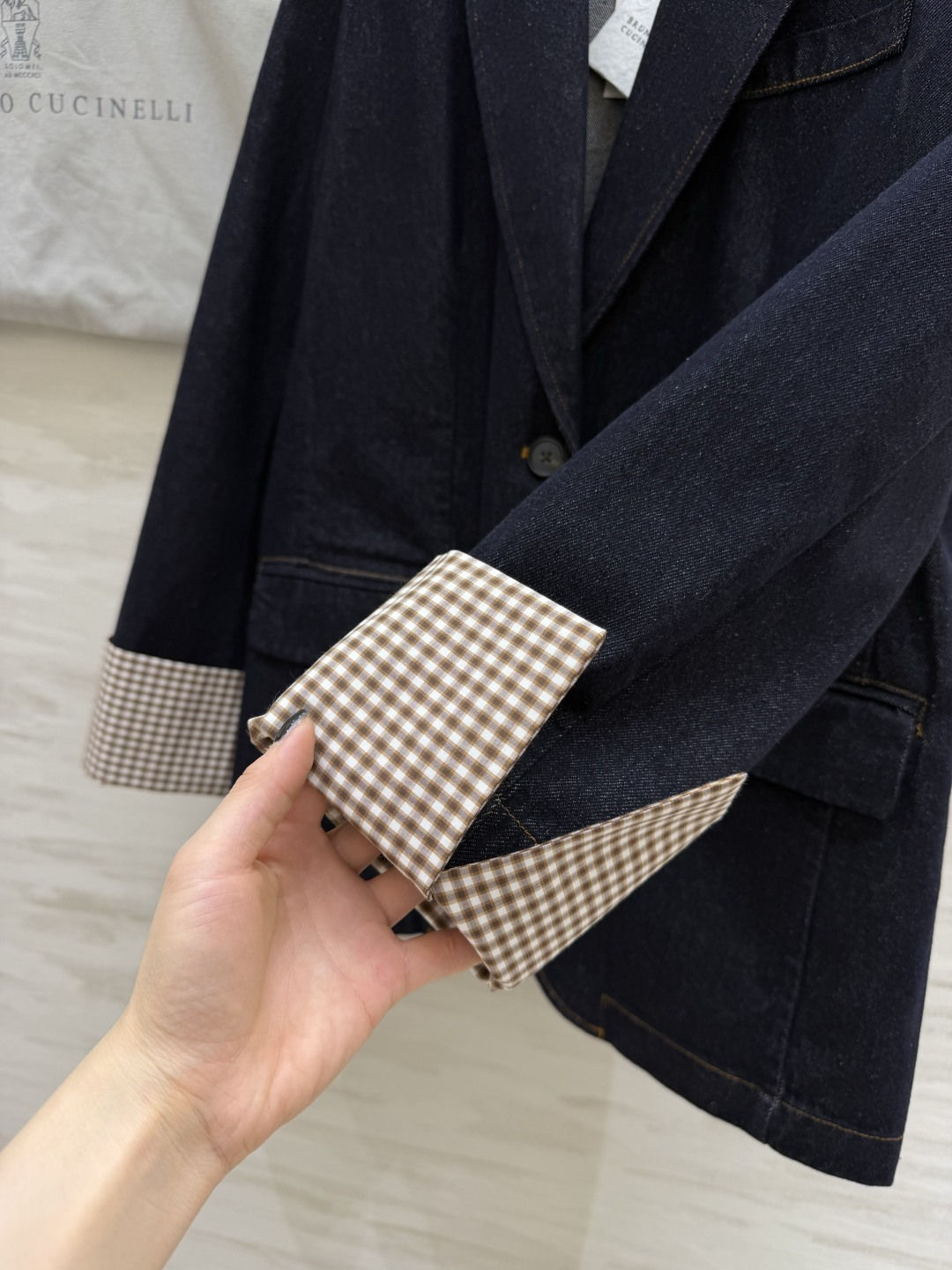 #Brunello Cucinell♡²⁶复古丹宁风西装外套 松弛感天花板 藏青牛仔西装真的太会了！经典