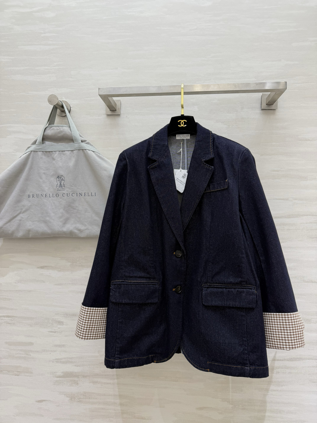 #Brunello Cucinell♡²⁶复古丹宁风西装外套 松弛感天花板 藏青牛仔西装真的太会了！经典