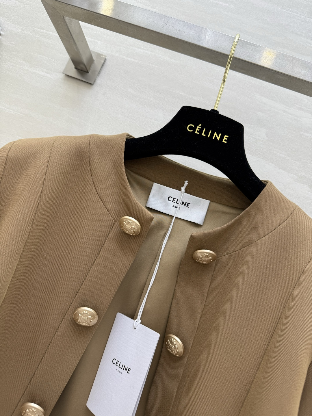 #Celin♡²⁶新款 双排金扣外套 高品质定制 现货首发size：S/M/L/XL（s码肩宽：38，胸