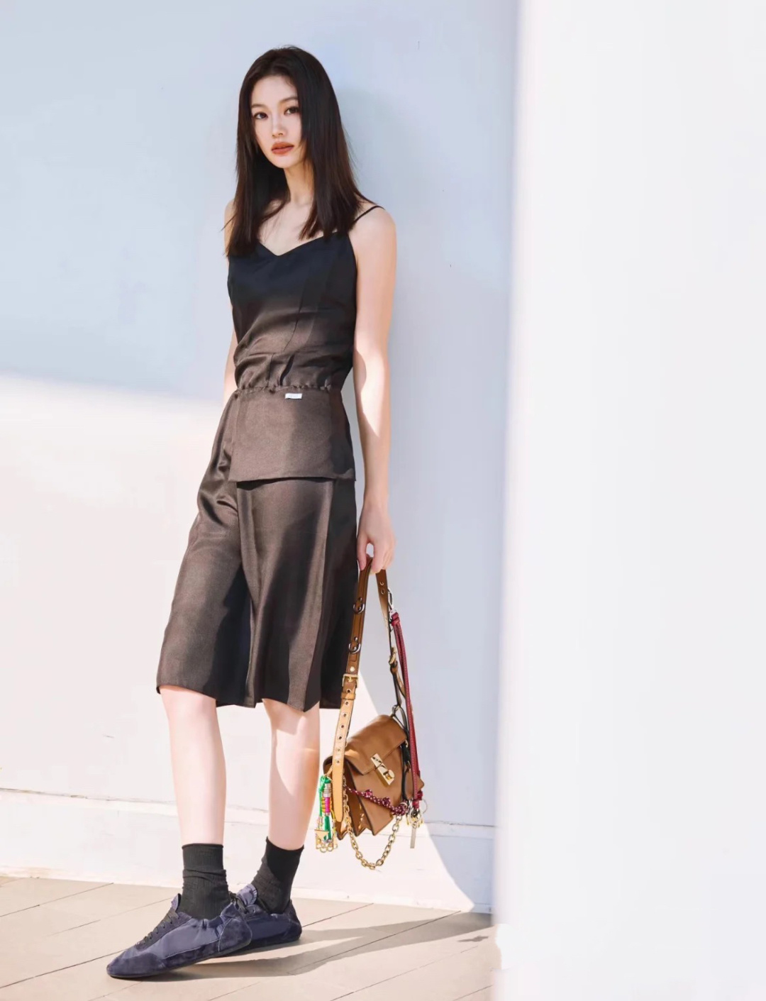 NO:803918,,,19860909,,,Women's clothing