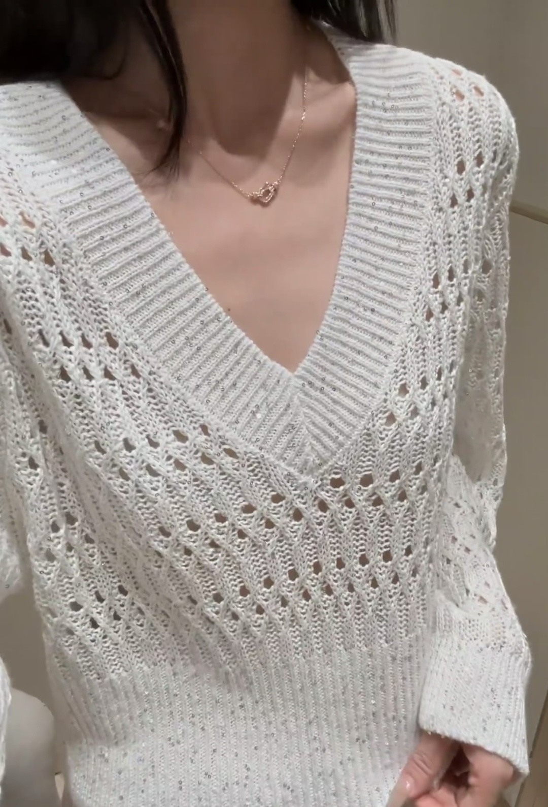 NO:803888,,,19860909,,,Women's clothing