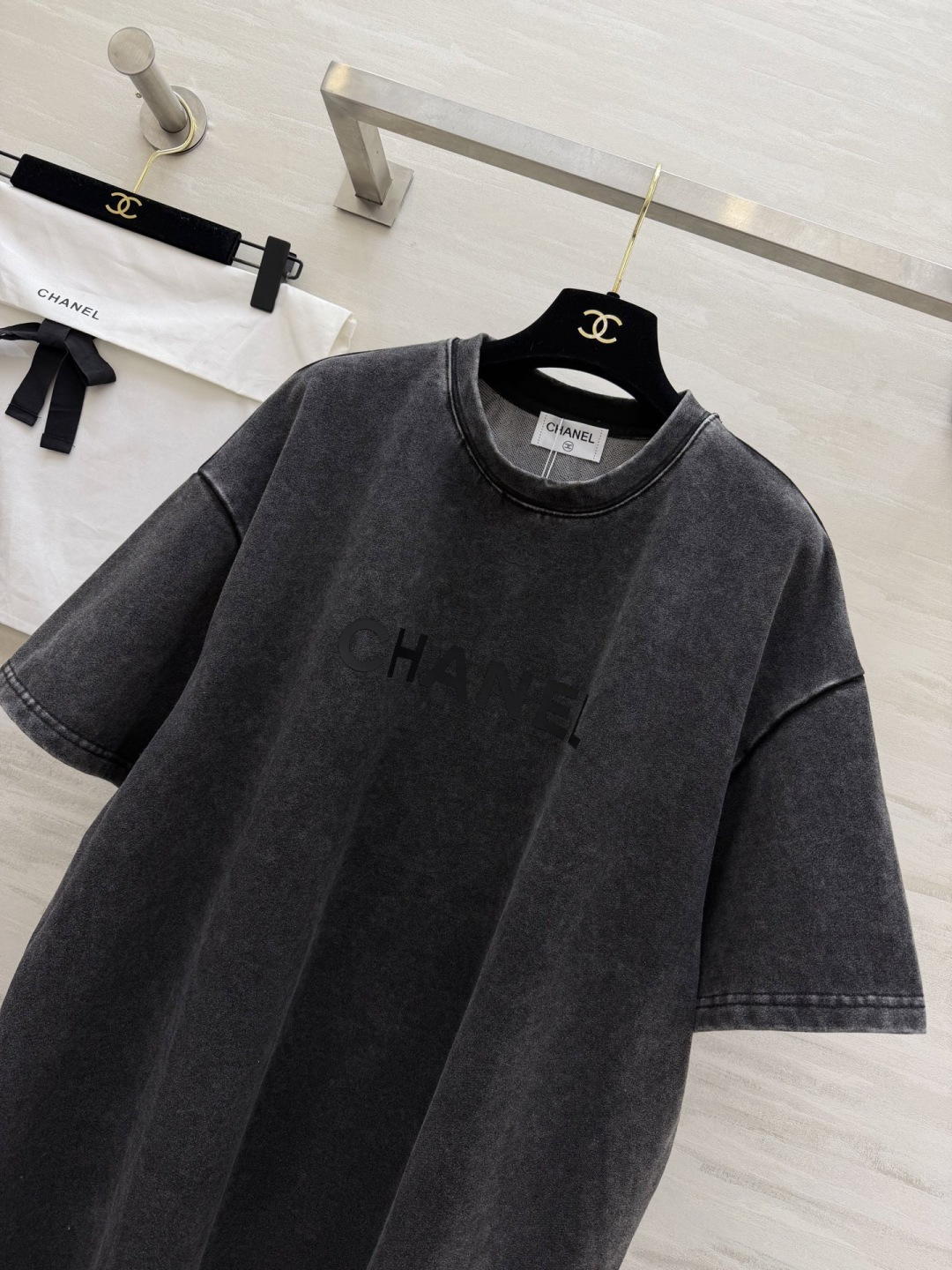 #CHANE²⁶做旧水洗T恤｜自带滤镜的松弛感复古炭黑洗水工艺，把高级感穿在身上！oversize版型，