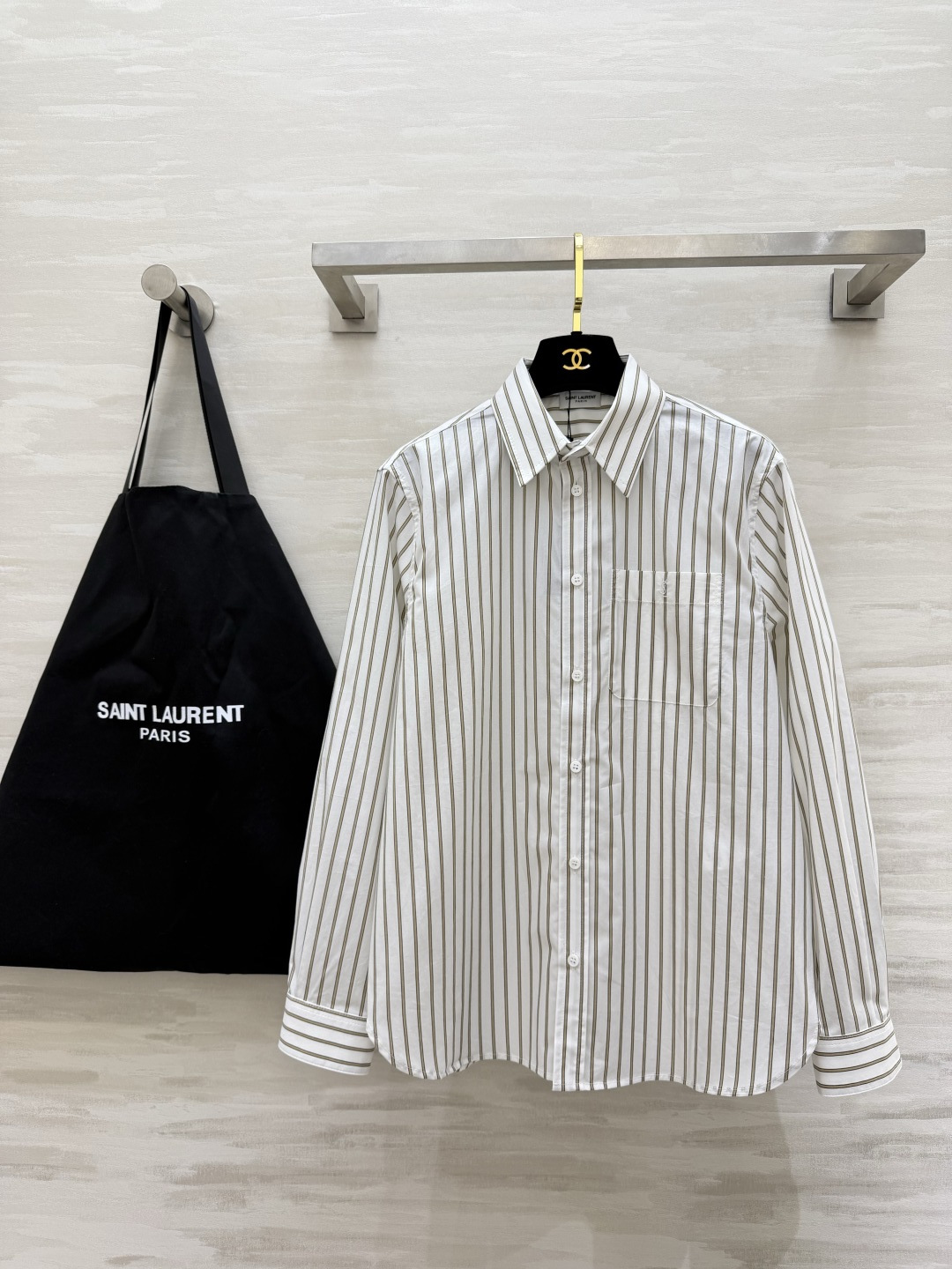 Saint Laurent/ysl条纹衬衫｜永不过时的经典🖤橄榄绿细条纹+干净白底色自带慵懒高级的法式氛