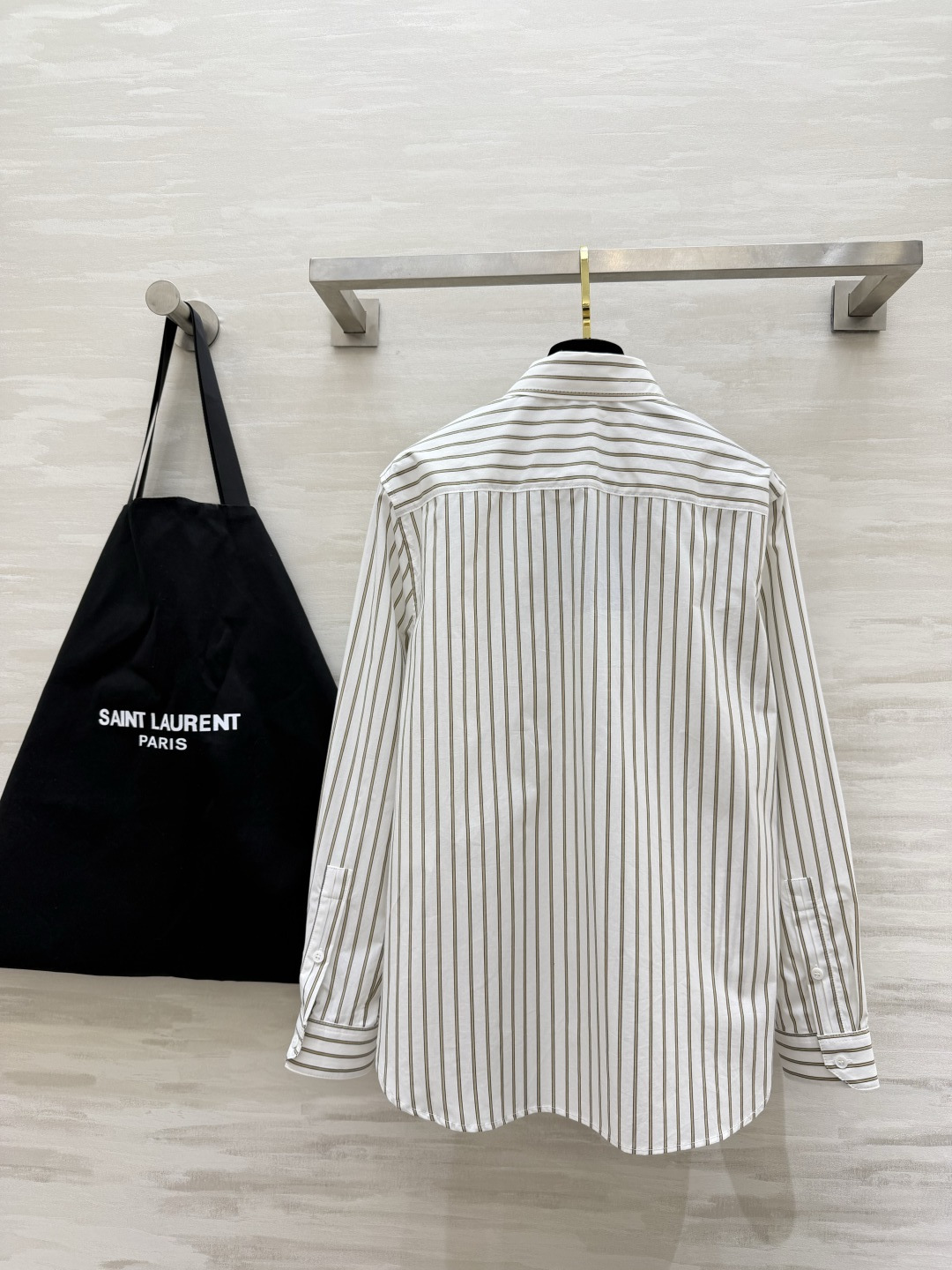 Saint Laurent/ysl条纹衬衫｜永不过时的经典🖤橄榄绿细条纹+干净白底色自带慵懒高级的法式氛