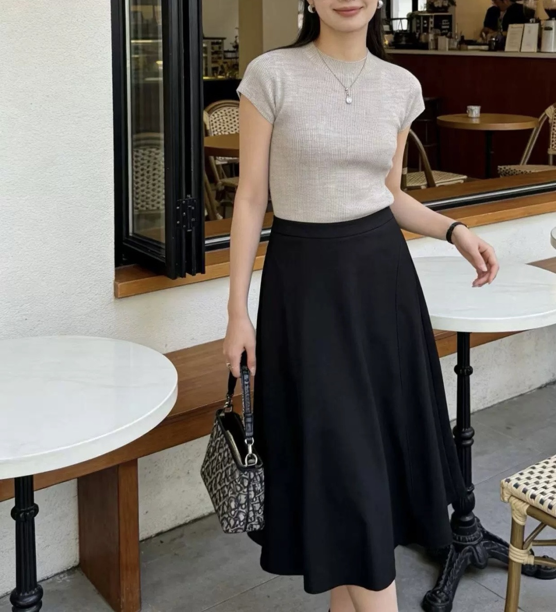 #DIO♡²⁶新款赫本风半身裙 优雅大方 高品质定制 现货首发size：26/27/28/29/30（2