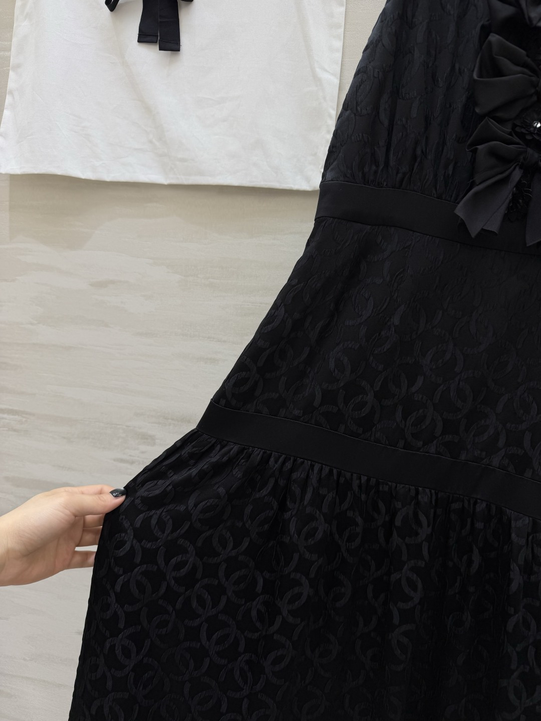 #Chane♡提花真丝绉纱 无袖连衣裙 定制100%桑蚕丝 晚宴礼服款 优雅贵气 高品质定制 现货首发s