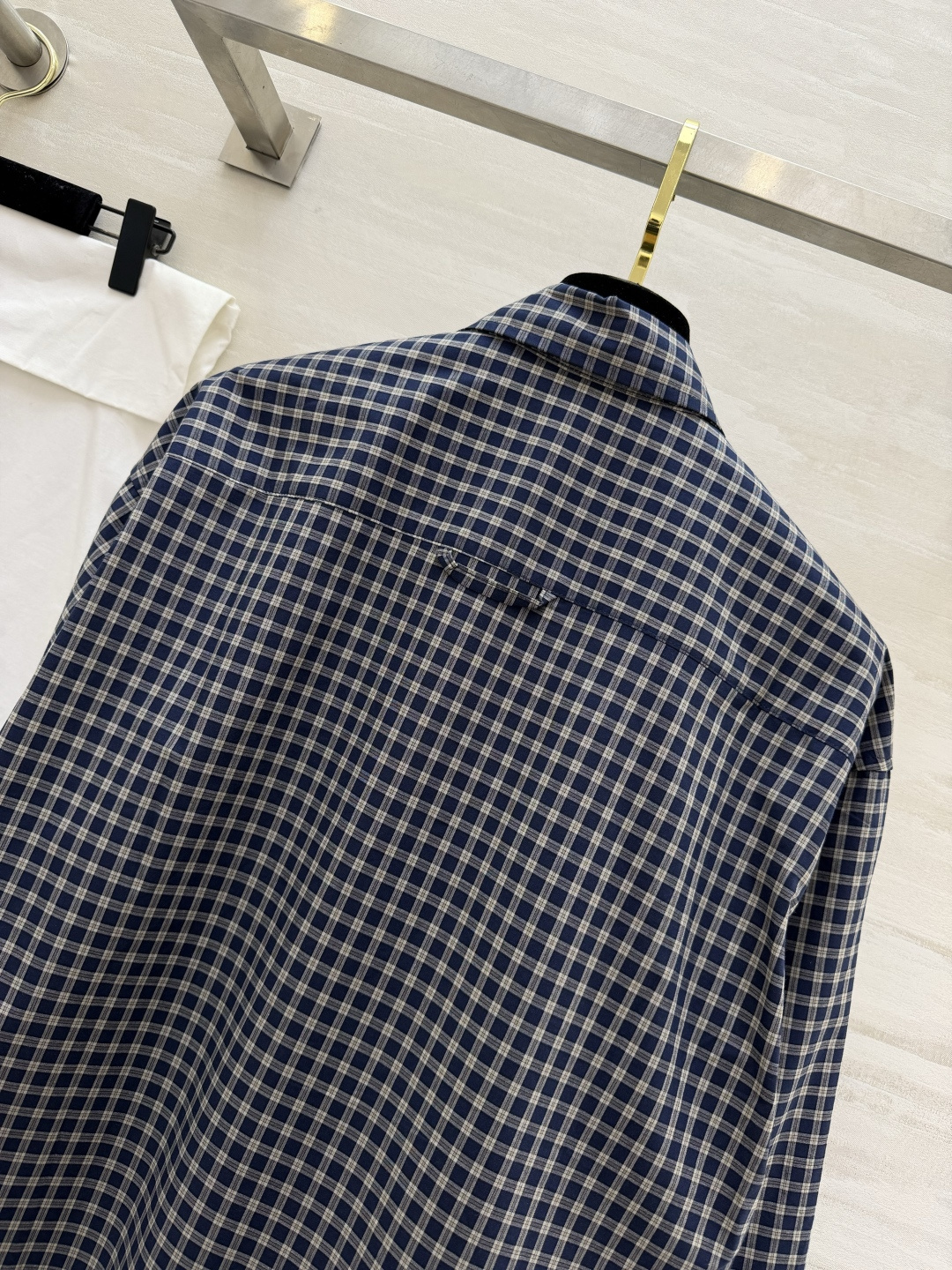 #CHAN♡²⁶.蓝格纹硬核上线💥经典格纹+皮质双C标识宽松版型自带街头感！高品质 现货来size：36