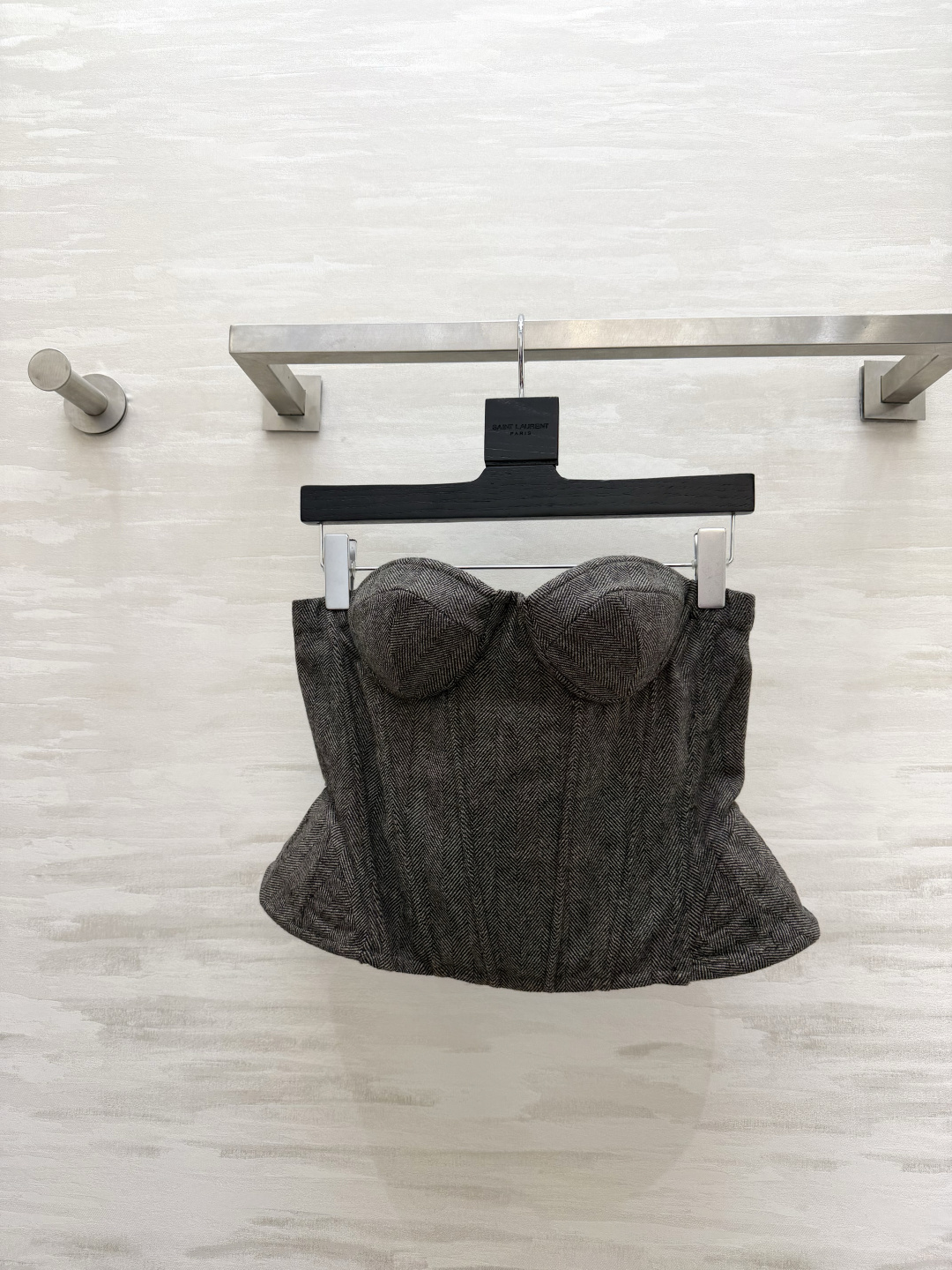 Ermanno Scervin♡²⁶新款 人字纹抹胸胸衣｜把高级感焊在身上✨深灰人字纹羊毛面料自带复古腔