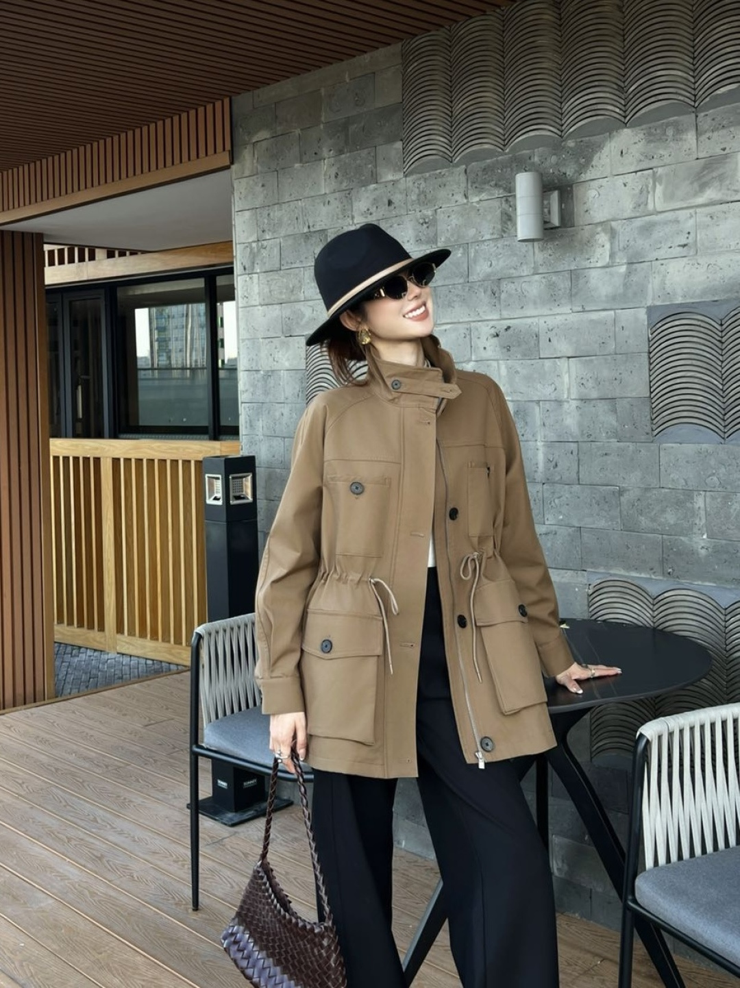 NO:805125,,,19860909,,,Women's clothing