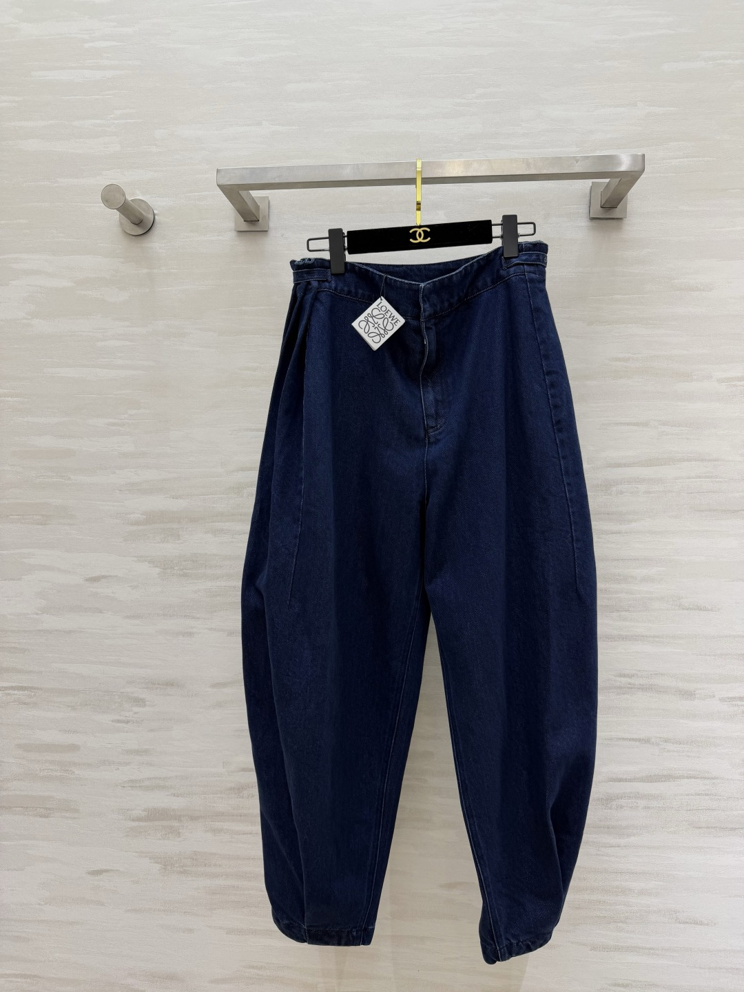 #Loew♡²⁶新款 俏皮时髦气球裤🎈 高品质定制 现货首发size：S/M/L（s码腰围：66，裤长：