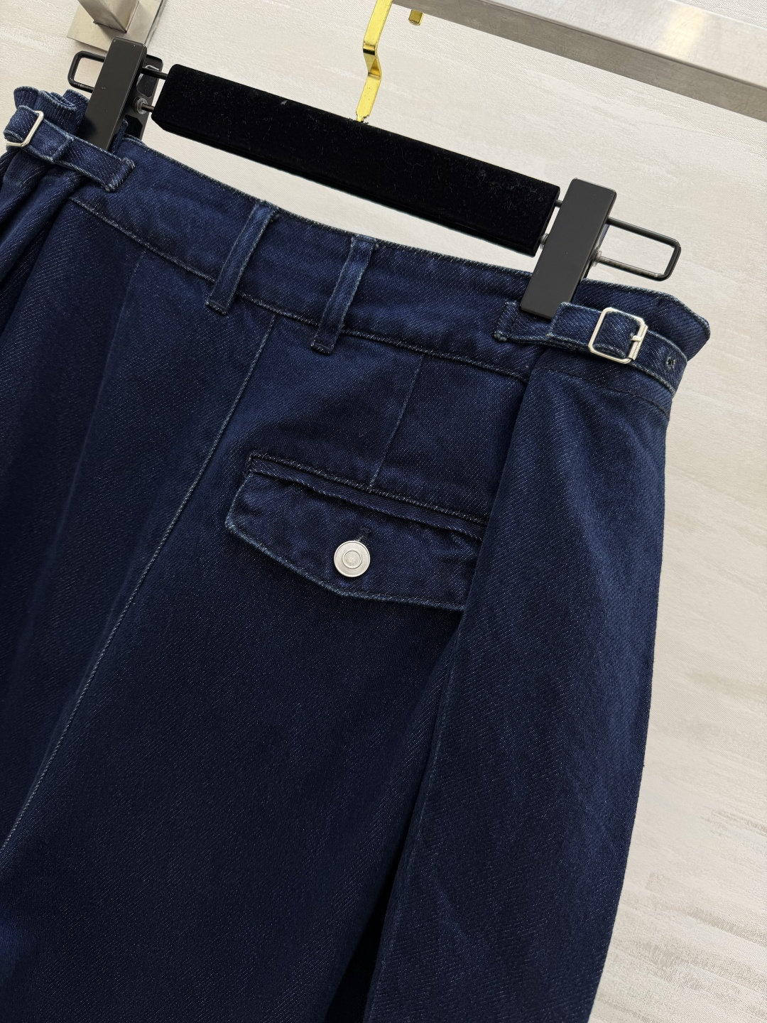 #Loew♡²⁶新款 俏皮时髦气球裤🎈 高品质定制 现货首发size：S/M/L（s码腰围：66，裤长：