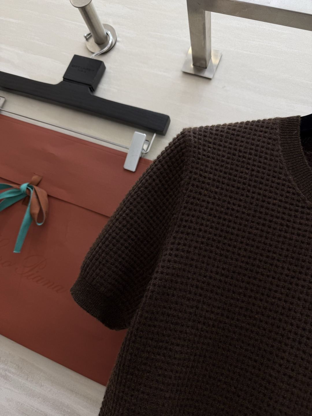 #Loro piana♡²⁶ssS 胶囊系列 圆领短袖提花 针织纯色羊绒短袖上衣 高品质定制 现货首发s