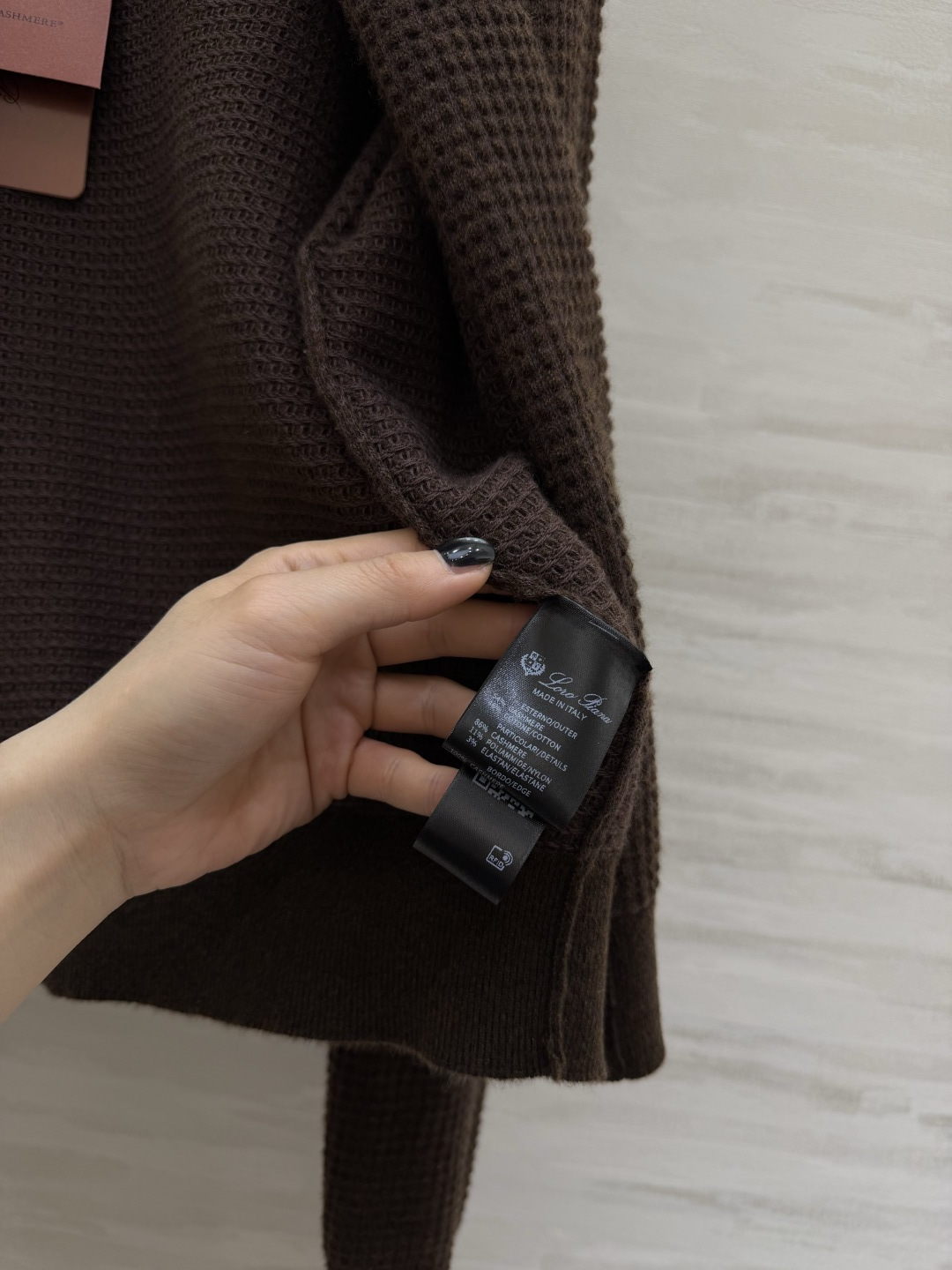 #Loro piana♡²⁶ssS 胶囊系列 圆领长袖提花 针织纯色羊绒开衫外套 高品质定制 现货首发s