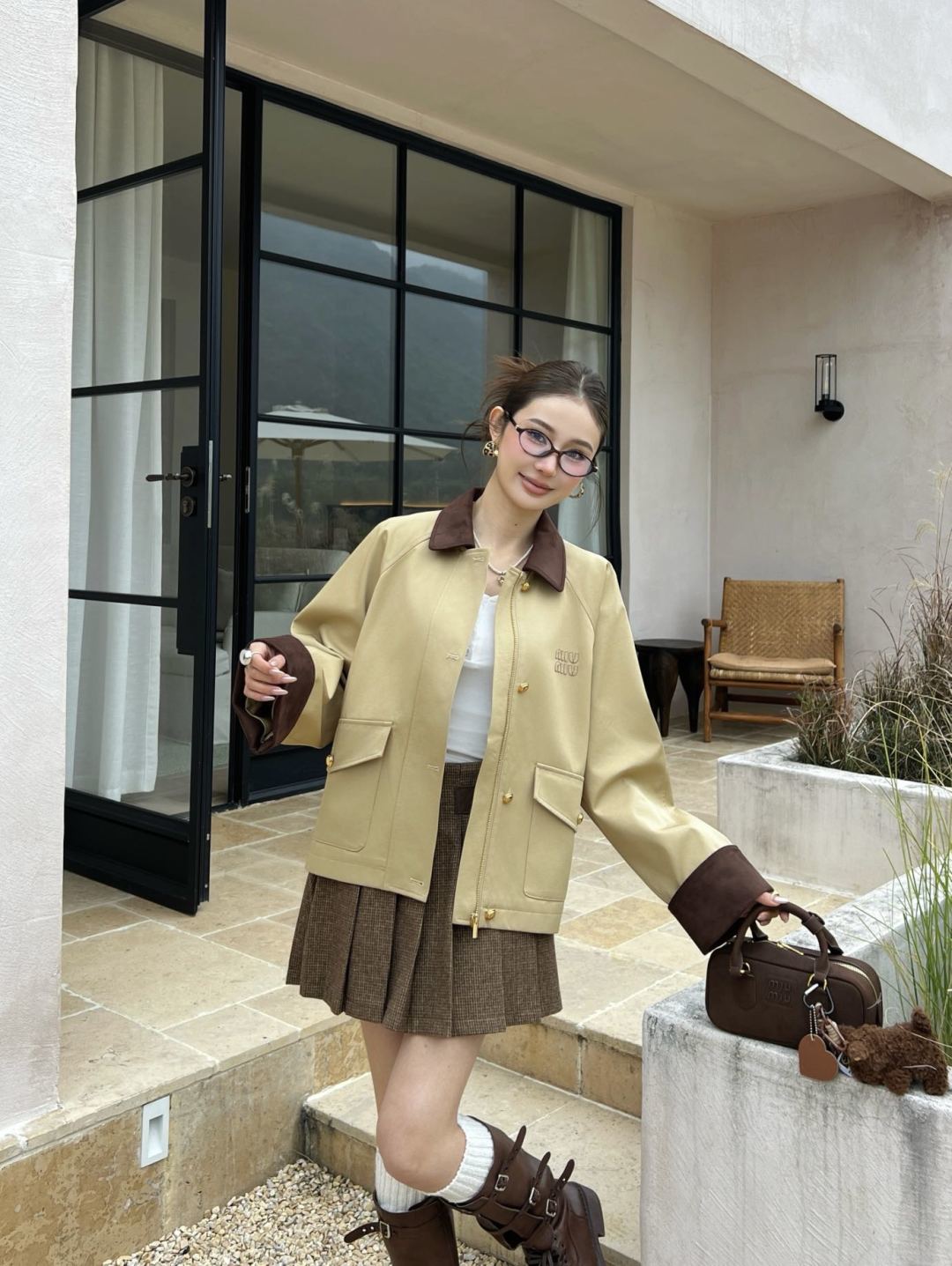 NO:805082,,,19860909,,,Women's clothing