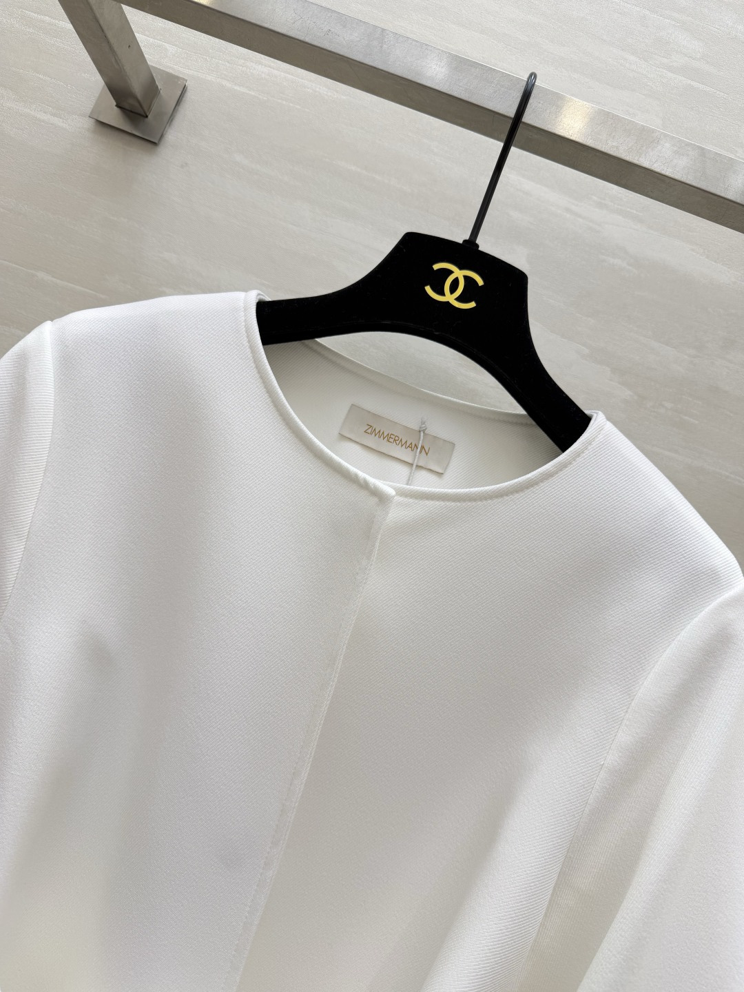 #ZIMMERMAN♡²⁶春夏新款 灯笼袖收腰外套 温柔到骨子里的氛围感外套✨极简圆领+利落剪裁 自带高