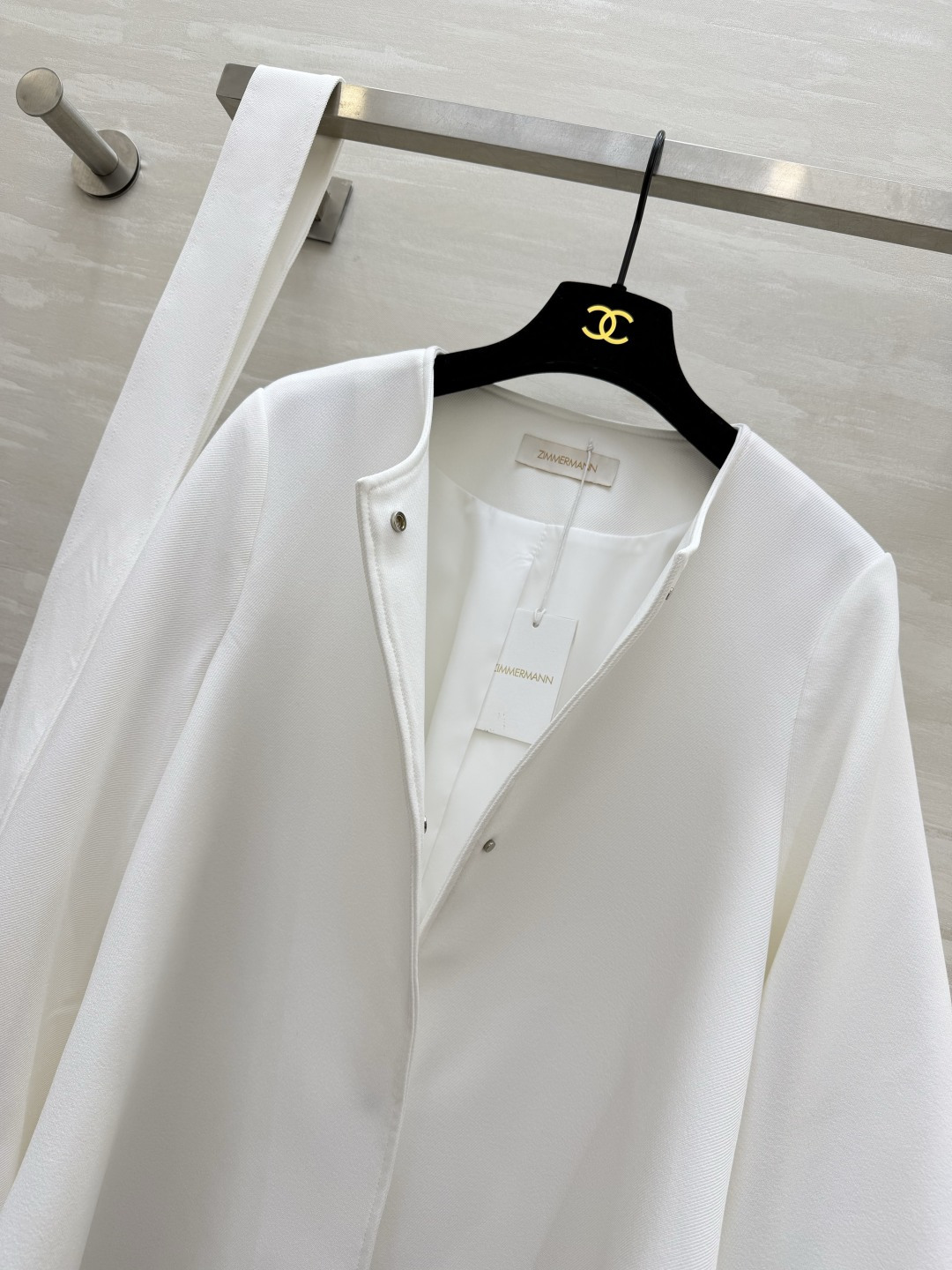 #ZIMMERMAN♡²⁶春夏新款 灯笼袖收腰外套 温柔到骨子里的氛围感外套✨极简圆领+利落剪裁 自带高