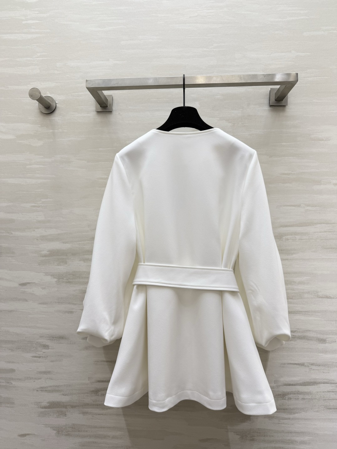 #ZIMMERMAN♡²⁶春夏新款 灯笼袖收腰外套 温柔到骨子里的氛围感外套✨极简圆领+利落剪裁 自带高