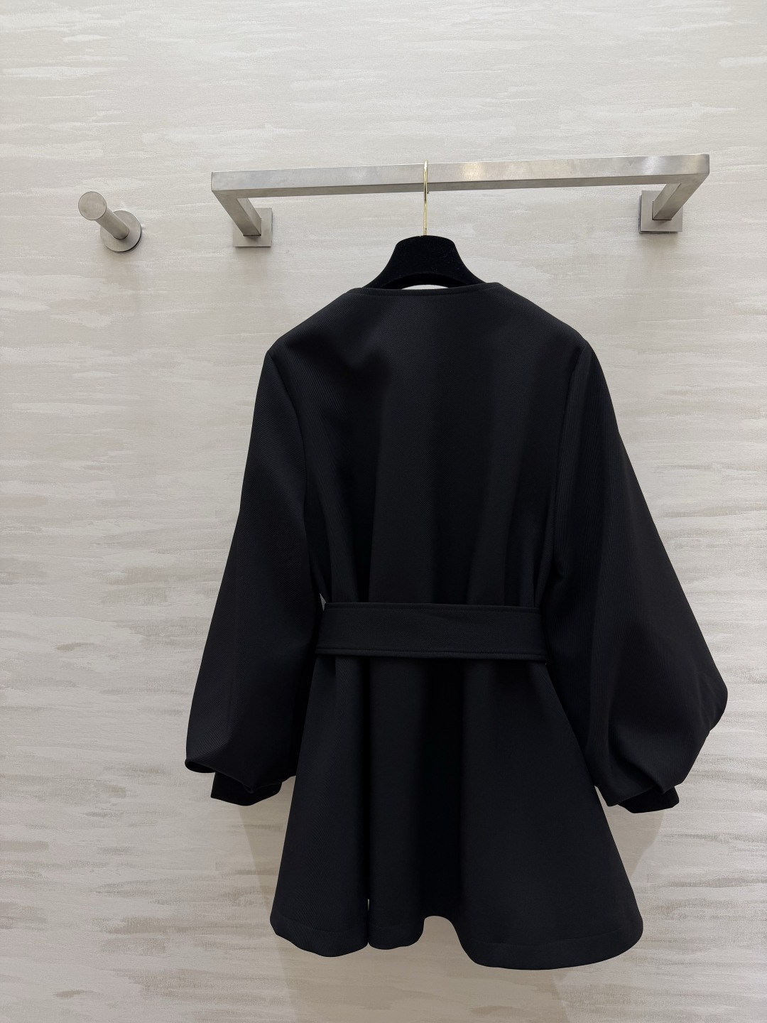 #ZIMMERMAN♡²⁶春夏新款 灯笼袖收腰外套 温柔到骨子里的氛围感外套✨极简圆领+利落剪裁 自带高