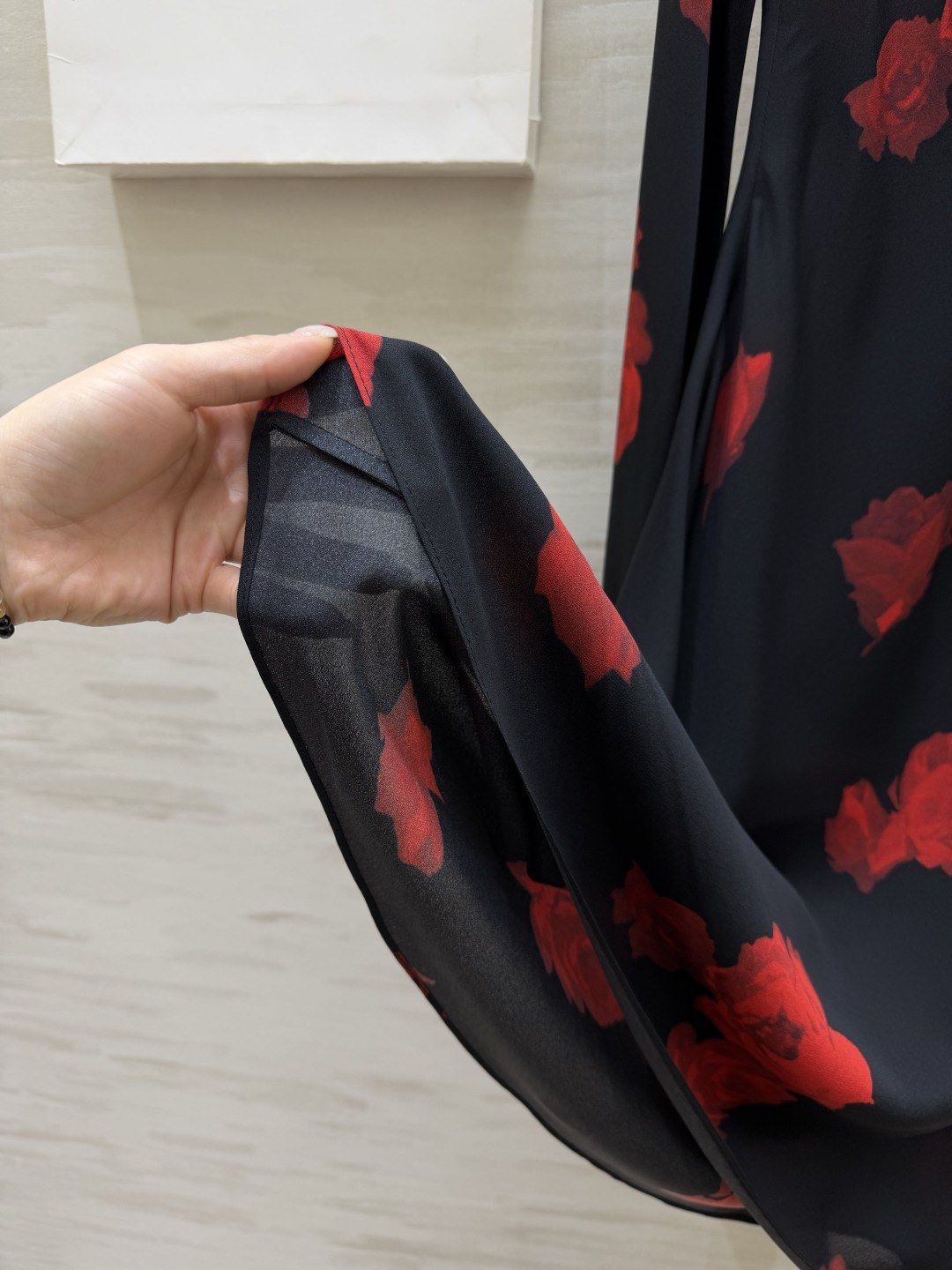 #ysl²⁶春夏新款 长袖船领真丝 法式优雅连衣裙 定制真丝面料奢华高级 暗影酒红玫瑰花 高品质定制 现